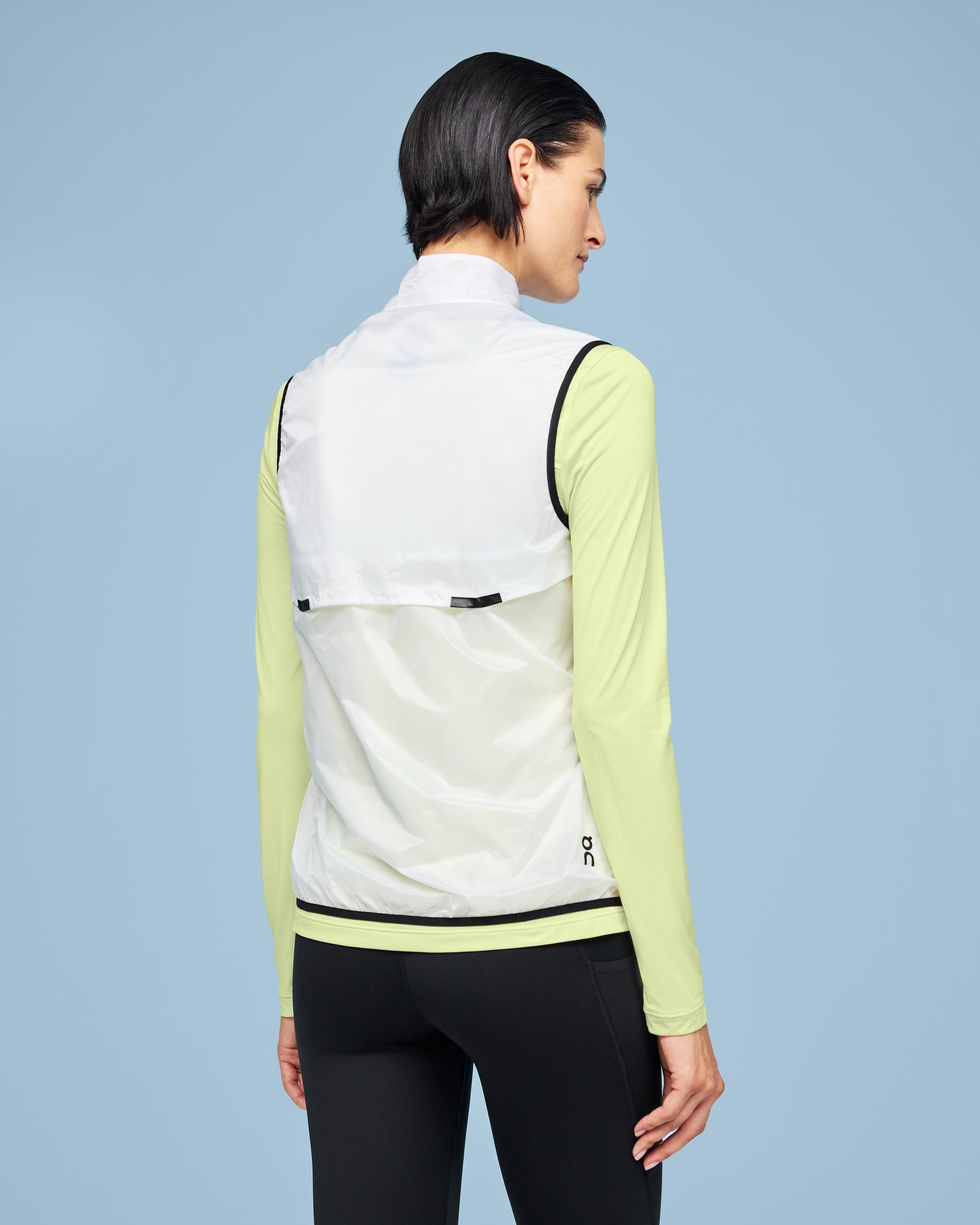 Женский жилет On Weather Vest, White / Black — фото 3