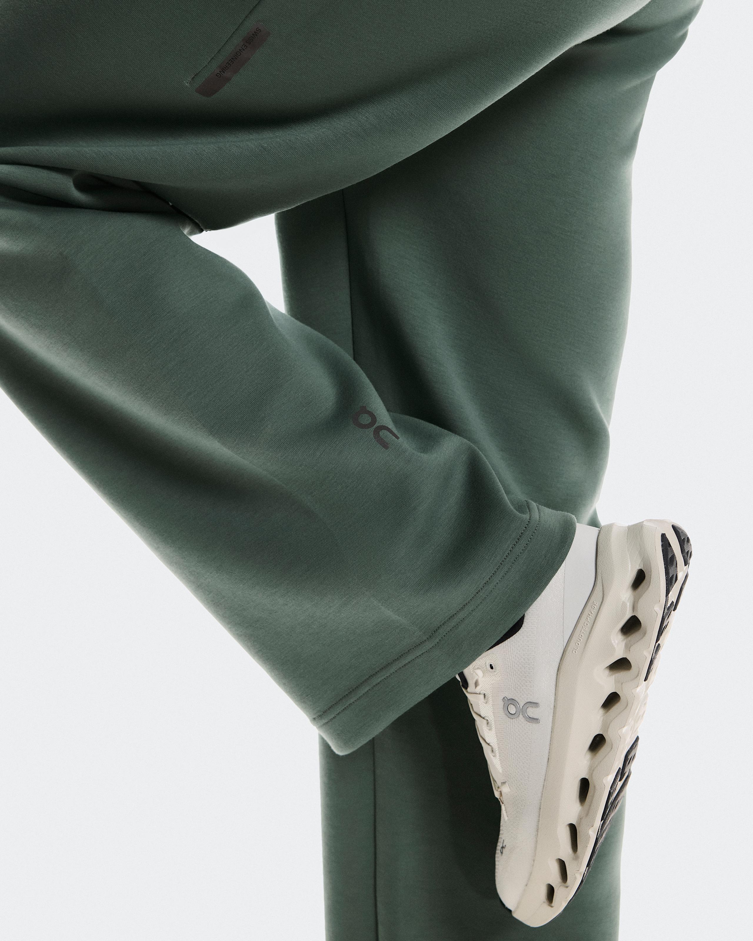 Женские спортивные брюки On Focus Tech Sweatpants, Olive — фото 6