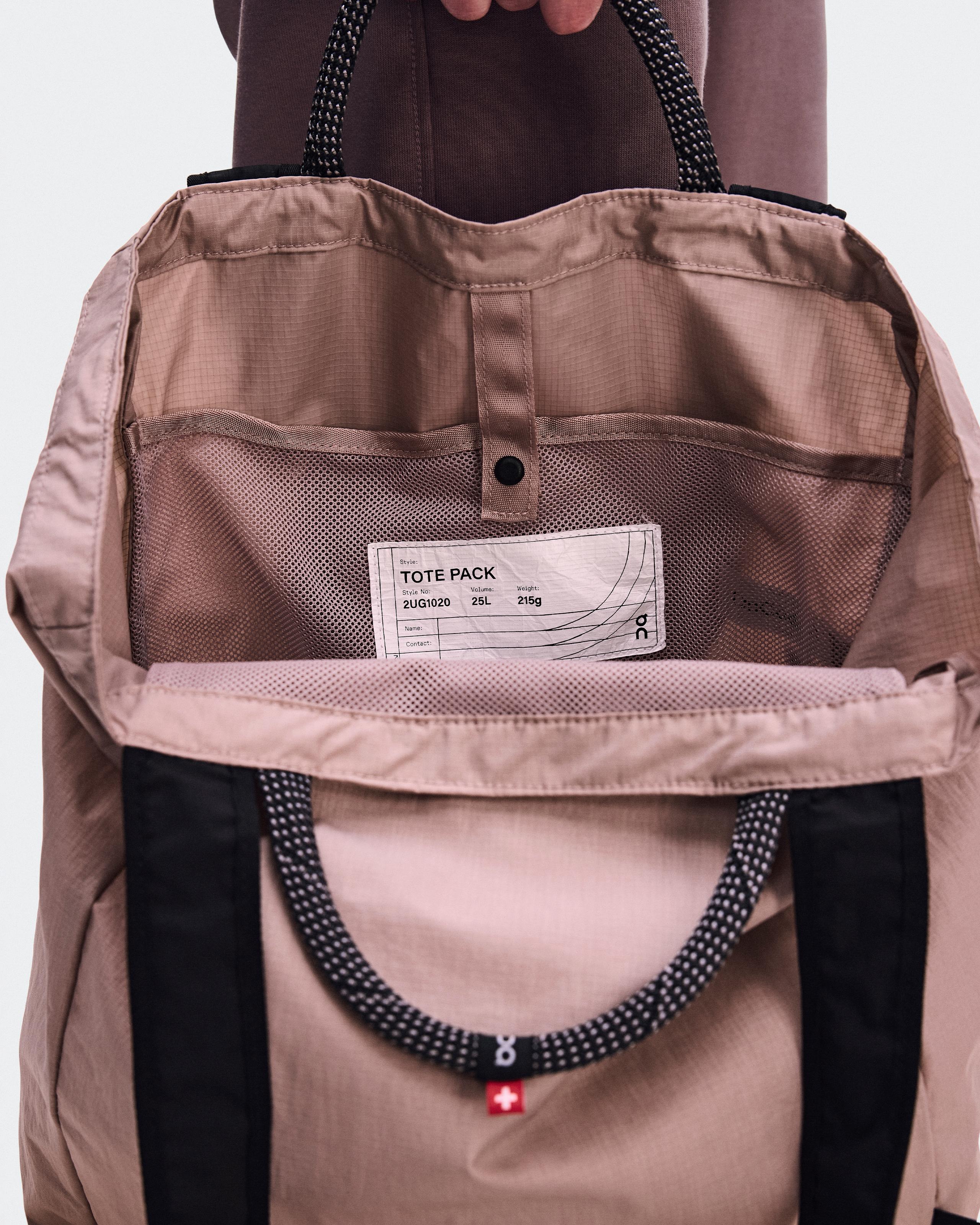 Сумка On Tote Pack 25L, бисквитно-бежевая с чёрным — фото 7