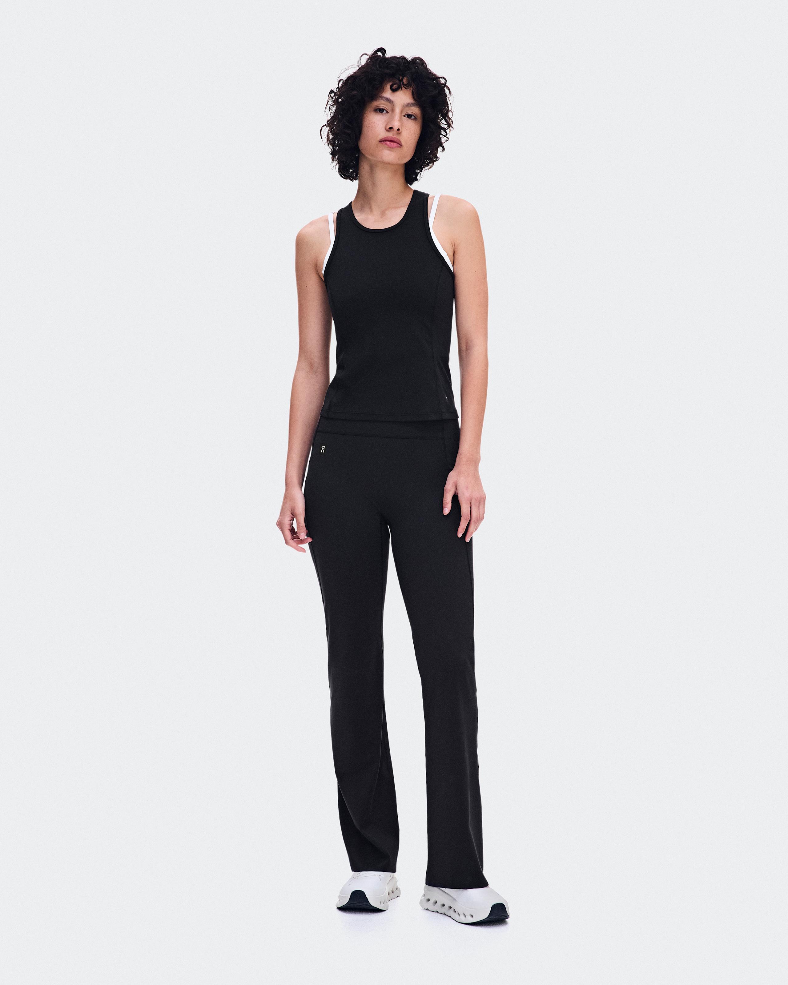Studio Tank Black