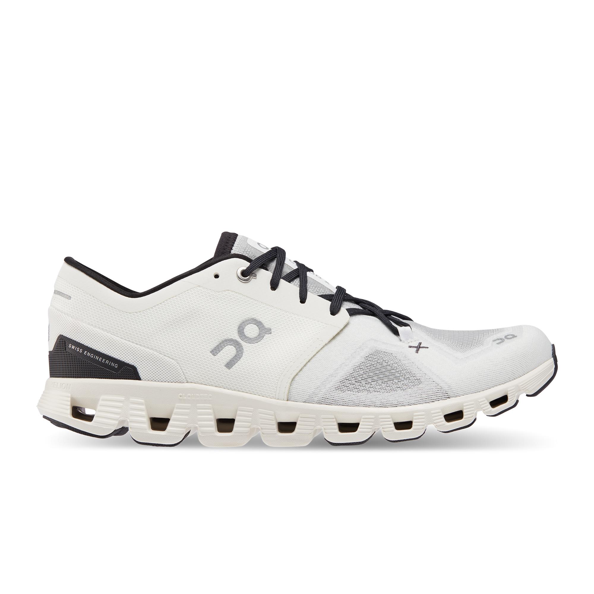 Cloud X 3 Ivory | Black