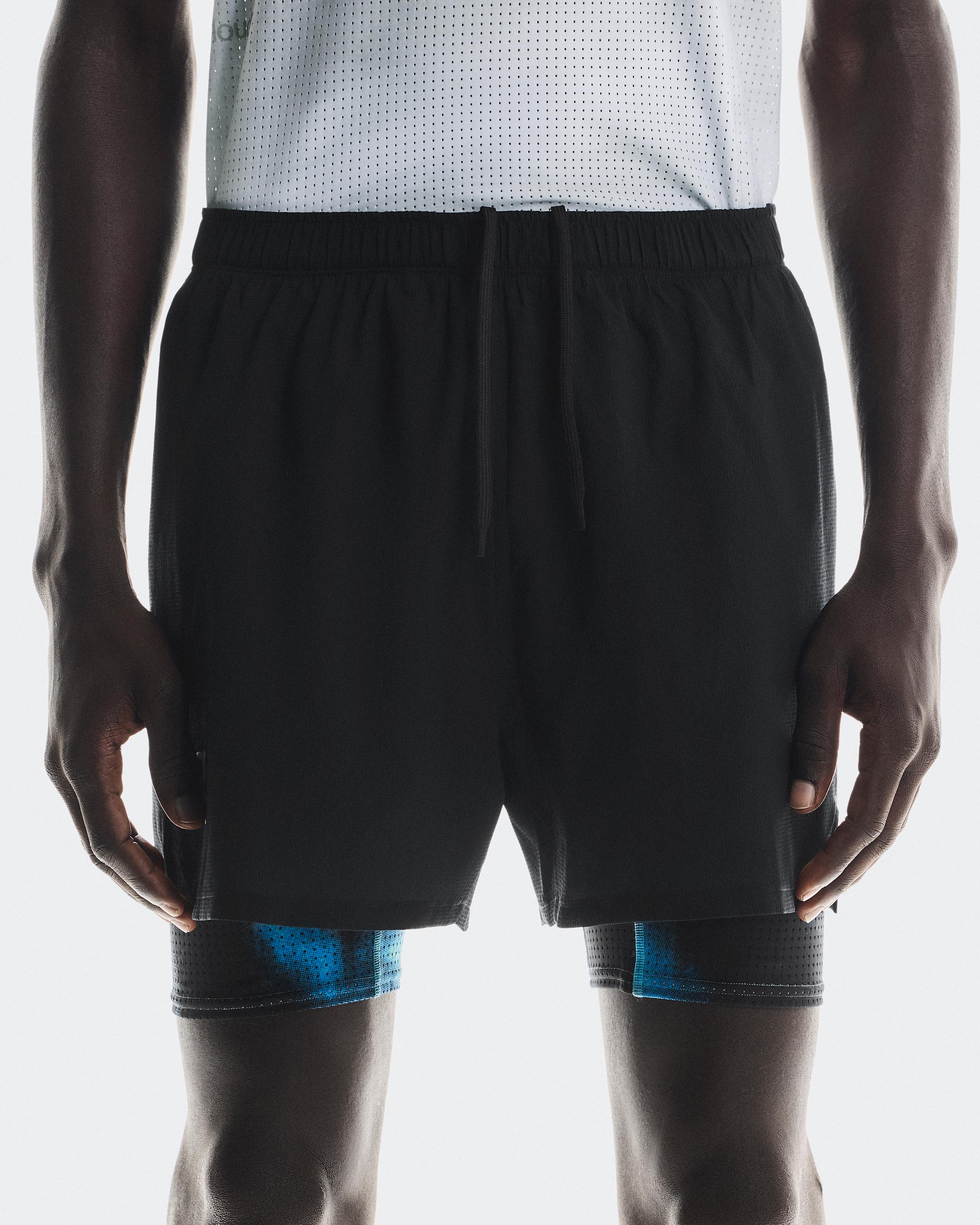 Мужские шорты On Pace Shorts, Black / Horizon — фото 4