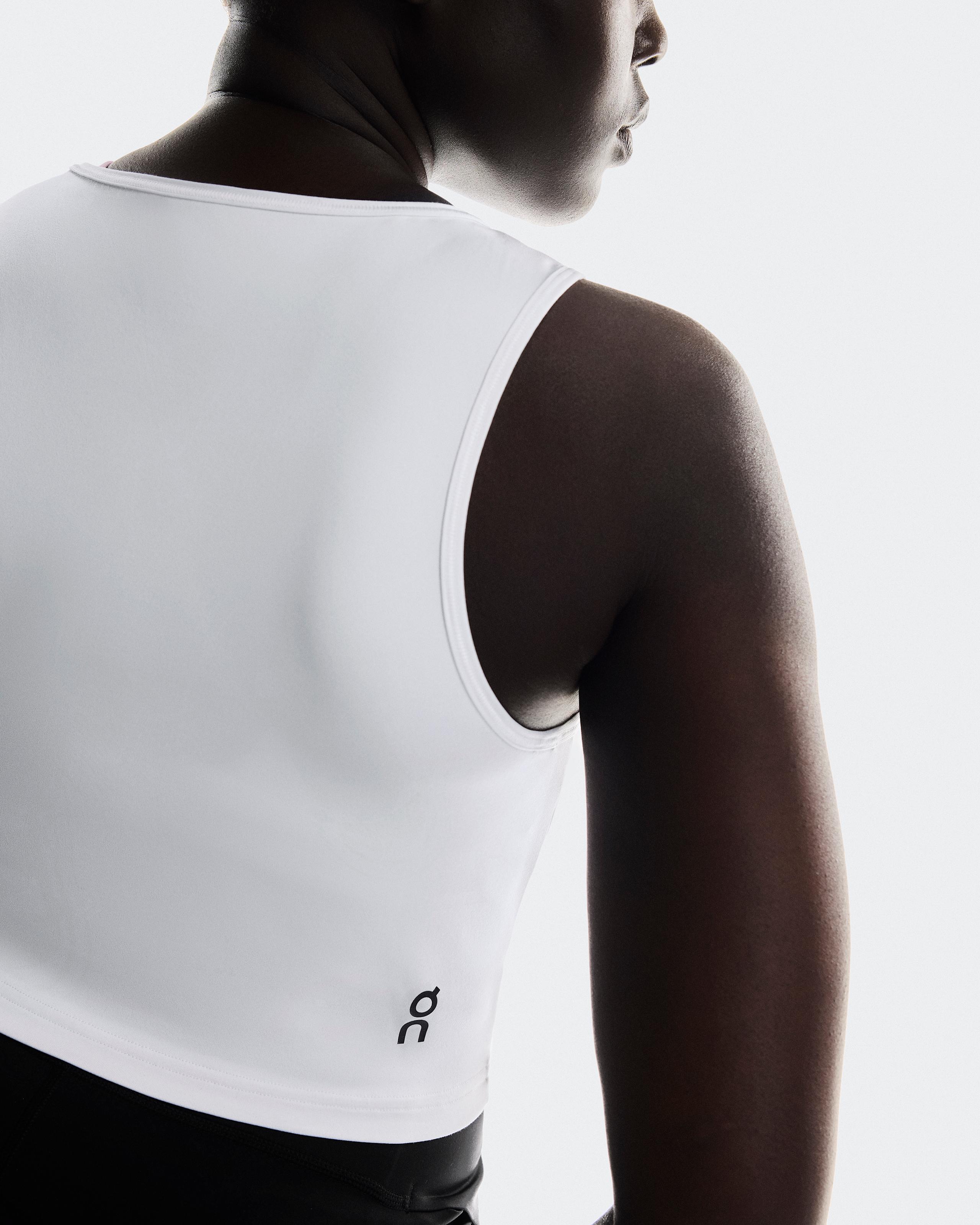 Женский кроп-топ On Studio Cut-Out Crop, White — фото 5