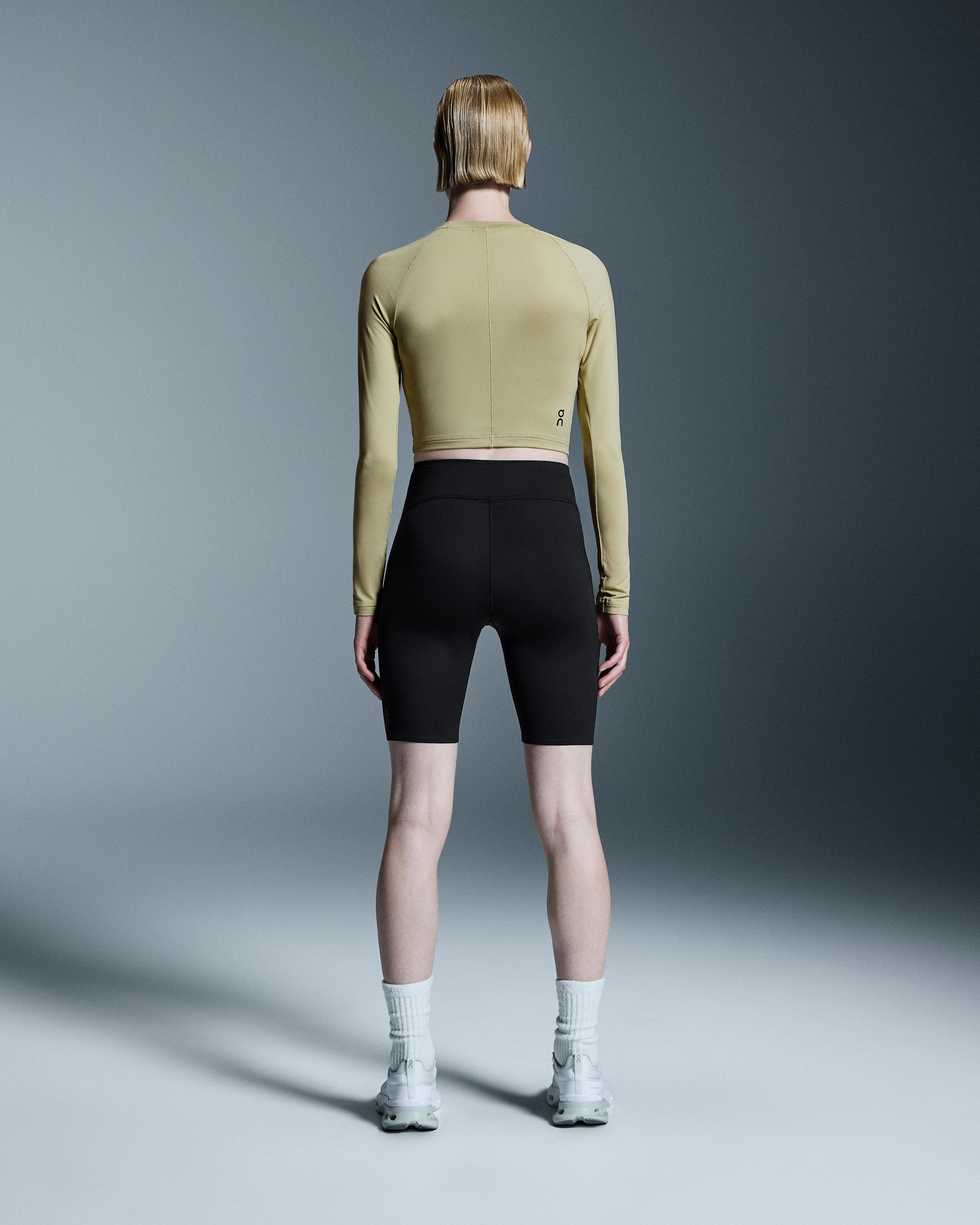Женский топ On Studio Long-T Crop, Caper — фото 2