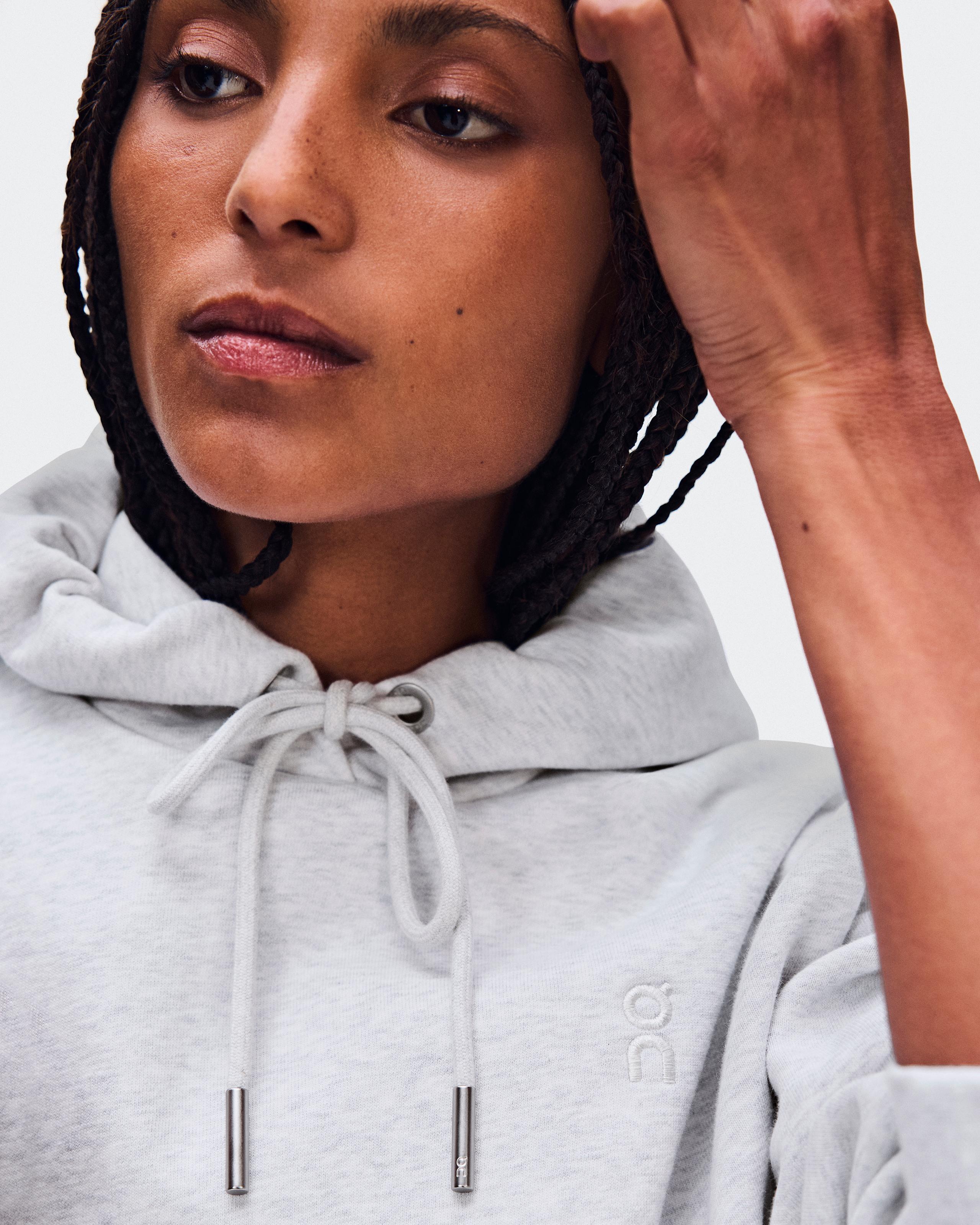 Женское худи On Club Collective Hoodie, серо-коричневый Crater — фото 4