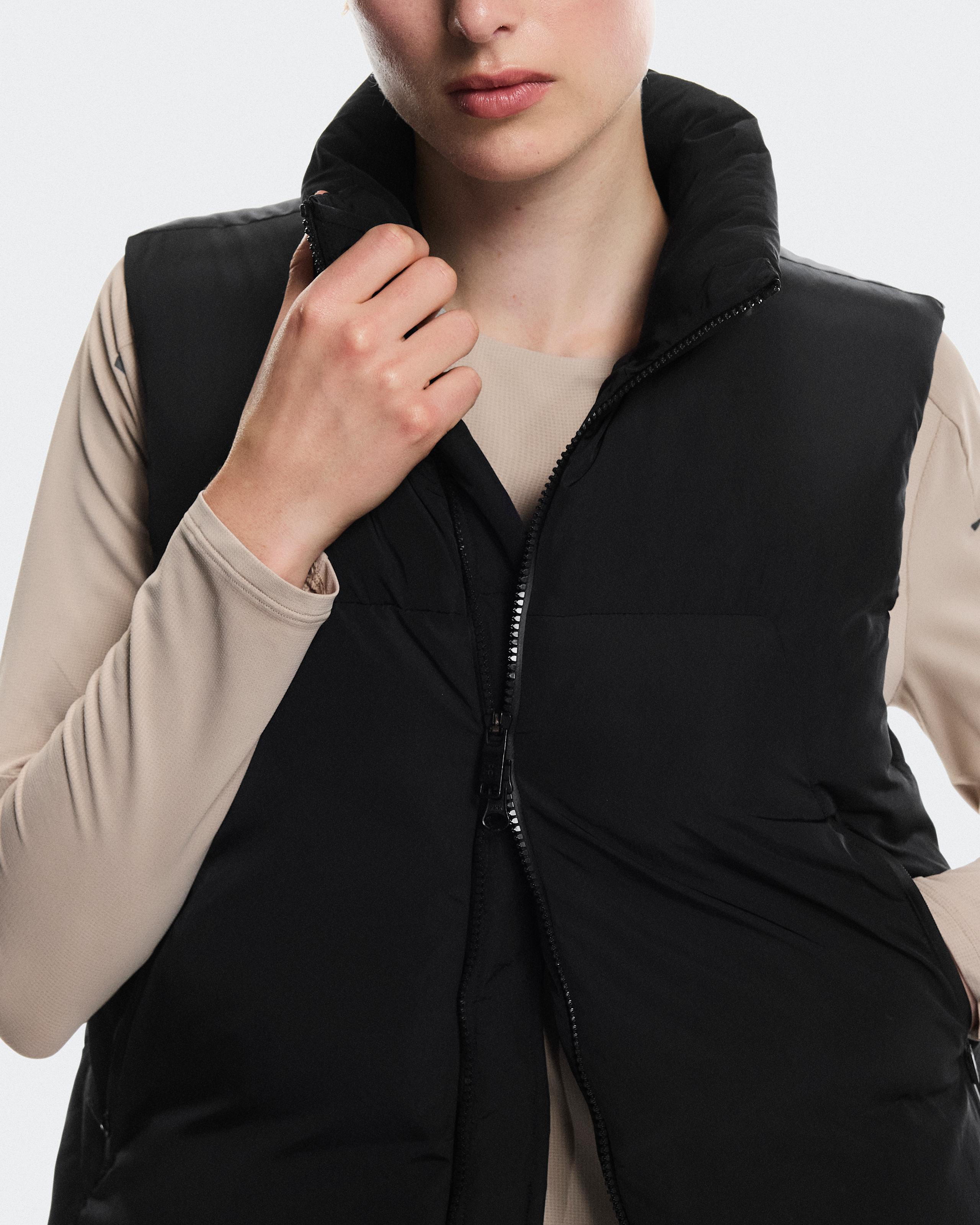 Женский утеплённый жилет All-Day Puffer Vest, чёрный — фото 8