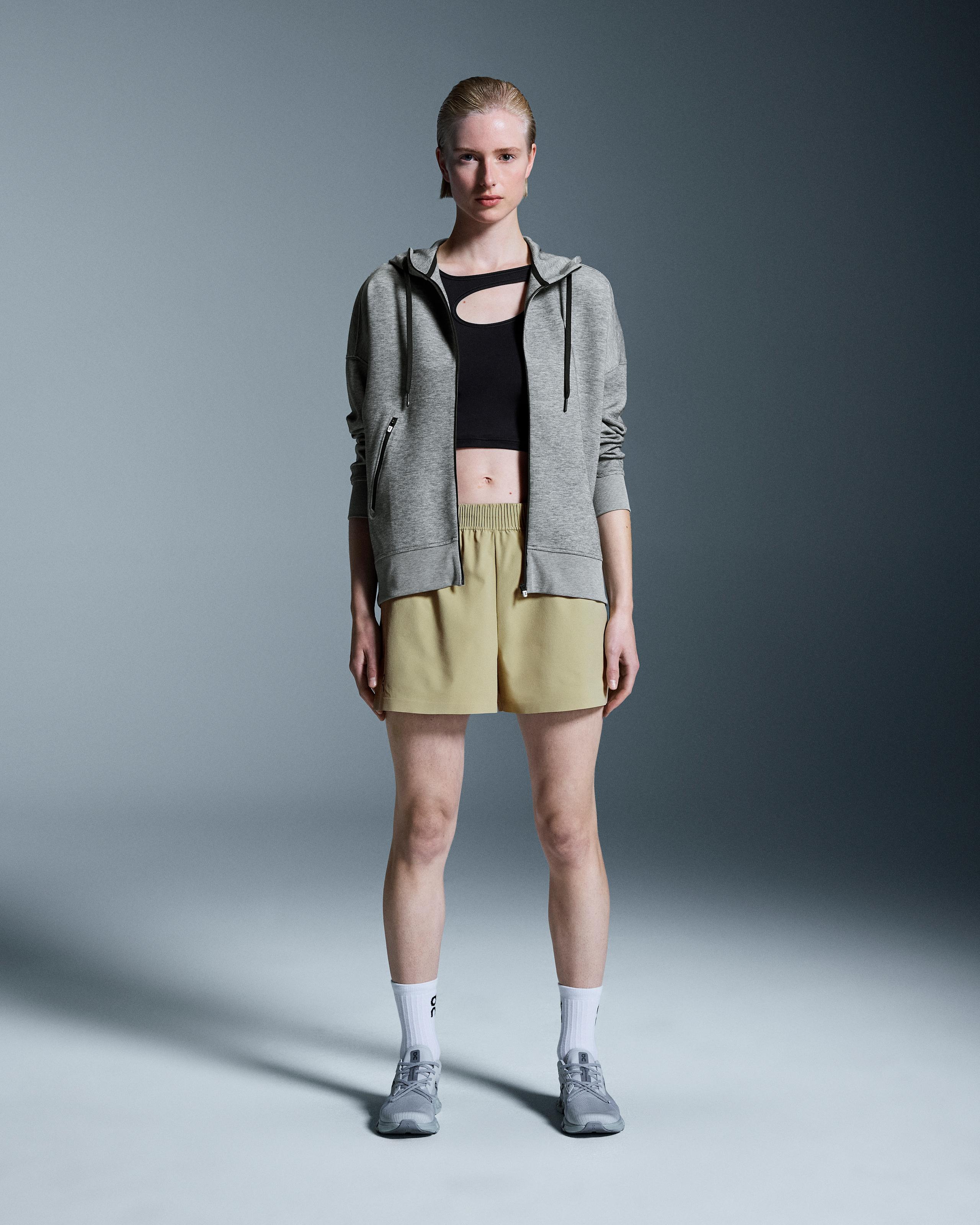 Focus Shorts Caper