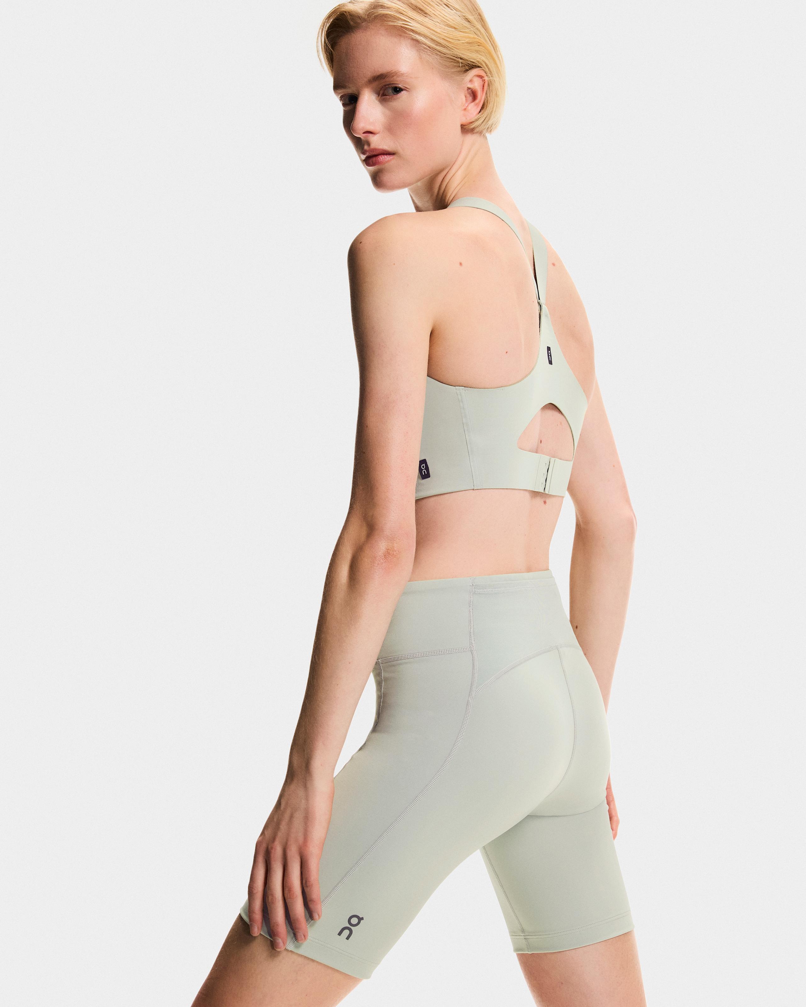Тайтсы-шорты женские On 8" Performance Tights, цвет оловянный серый (Tin) — фото 5
