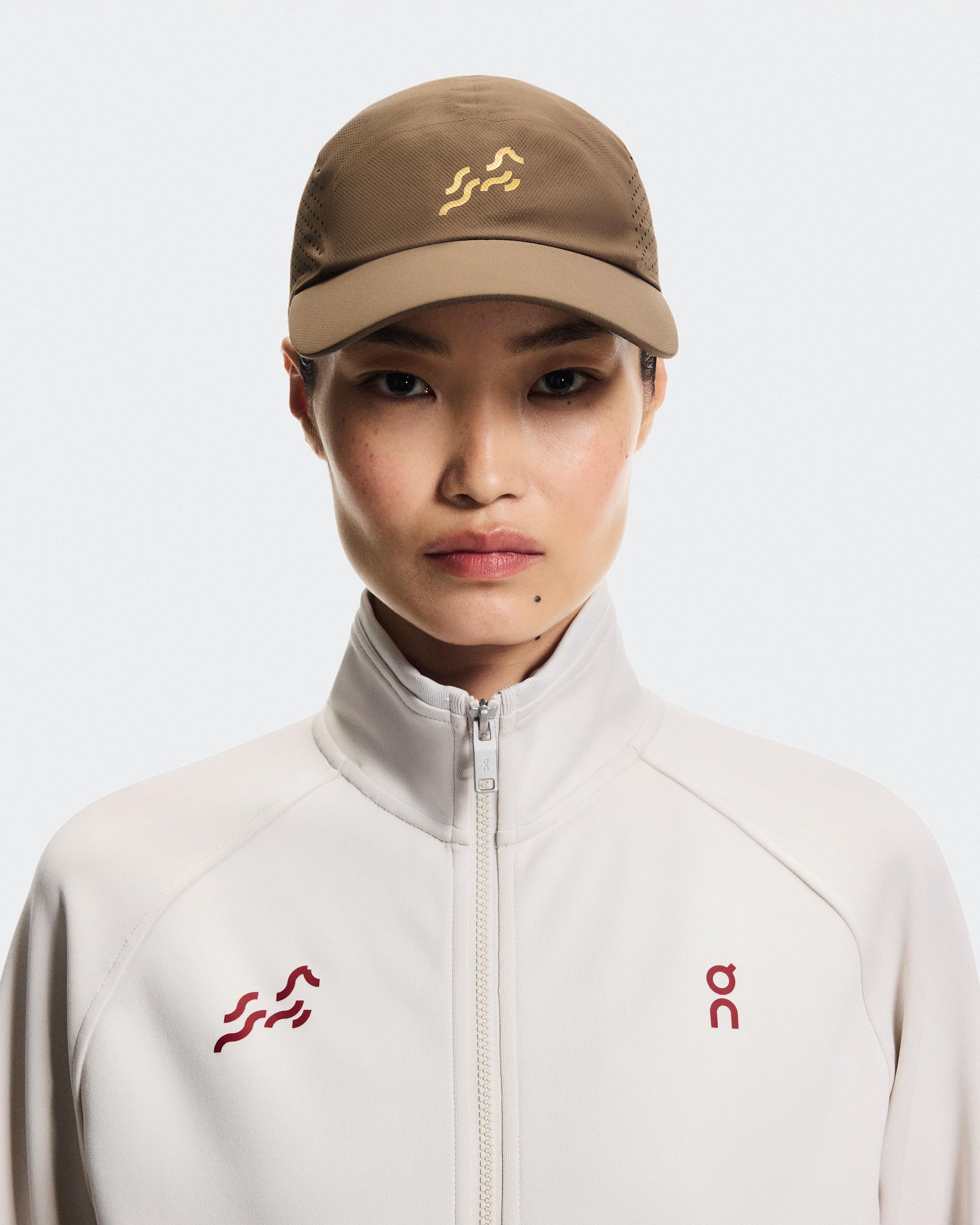 Lightweight Cap Year of the Horse — фото 1