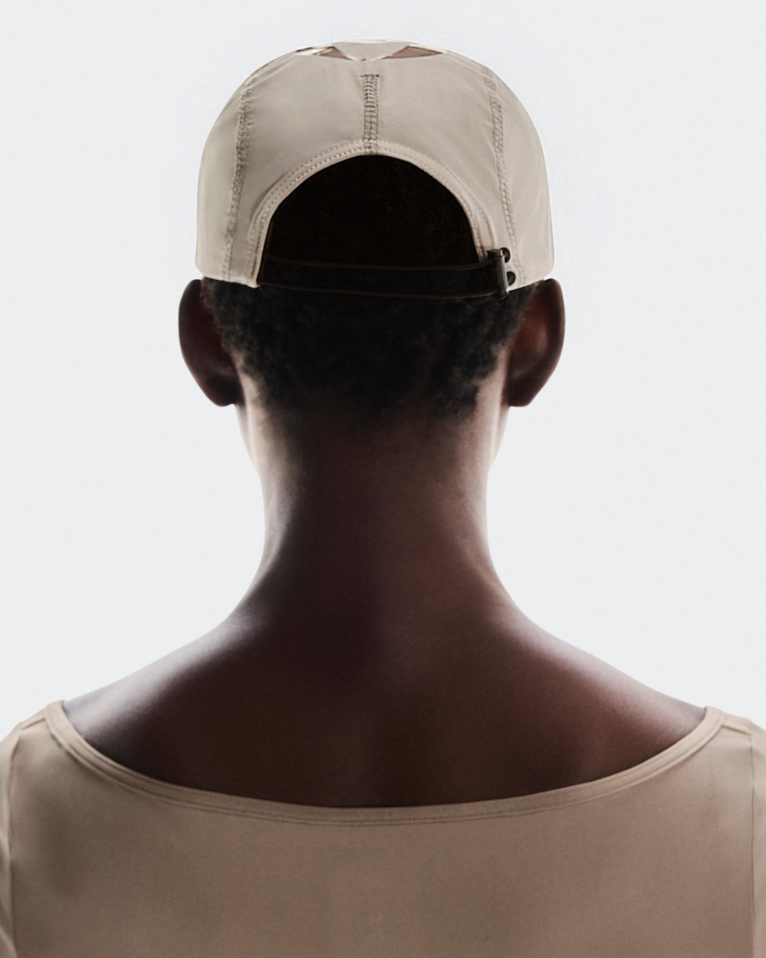 Кепка Cropped Cap FKA, песочная — фото 3