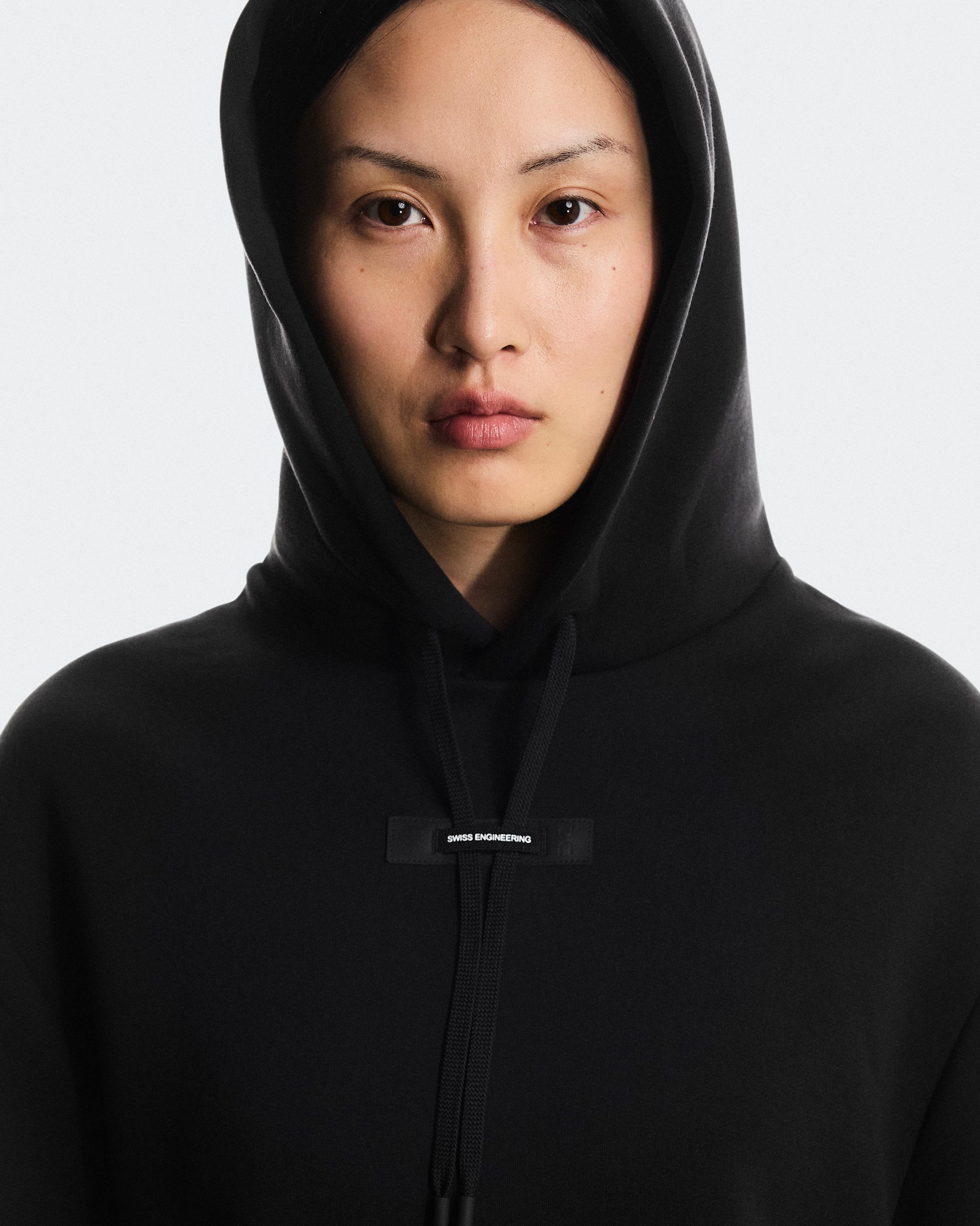 Женское худи On Focus Tech Hoodie, Black — фото 4