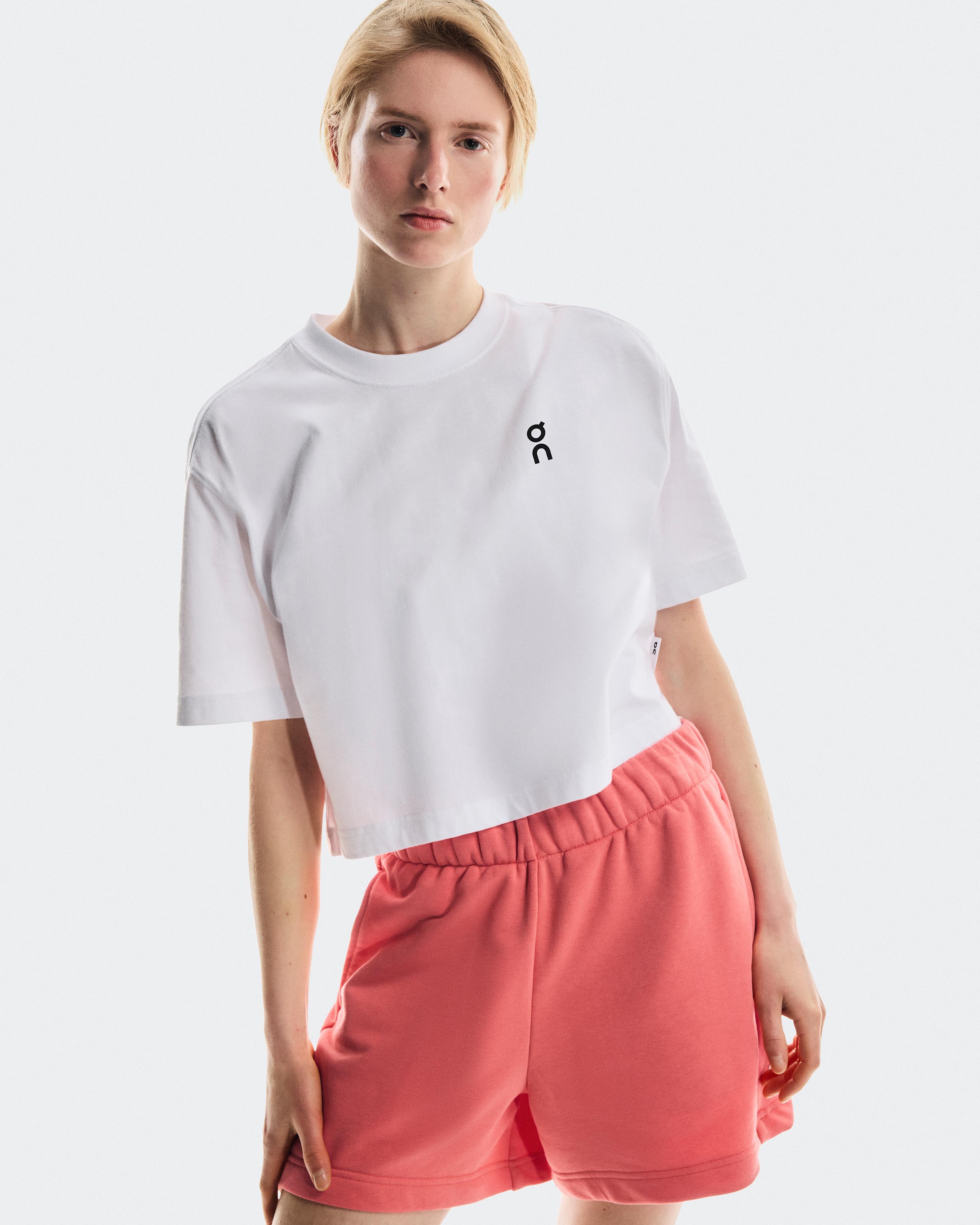 Женские шорты On Club Shorts, Coral — фото 6