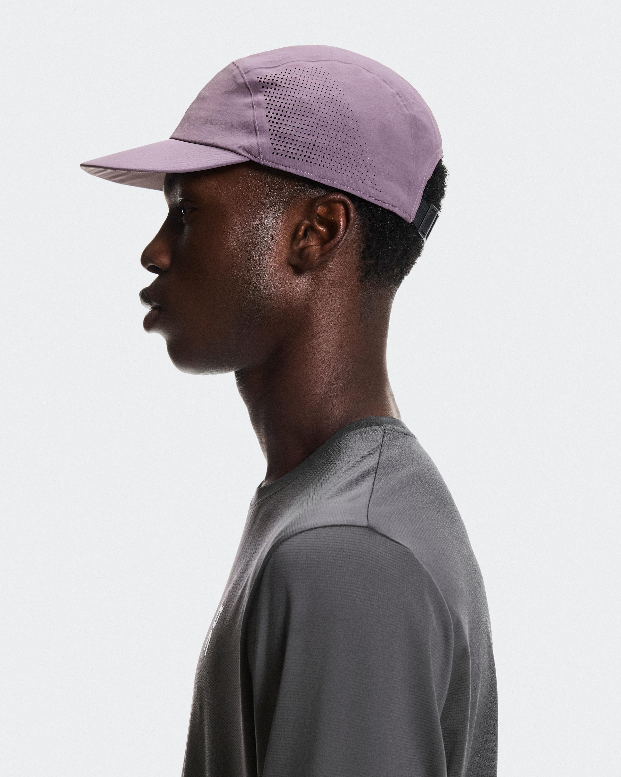 Кепка Performance Cap, ежевичная (Dewberry) — фото 3