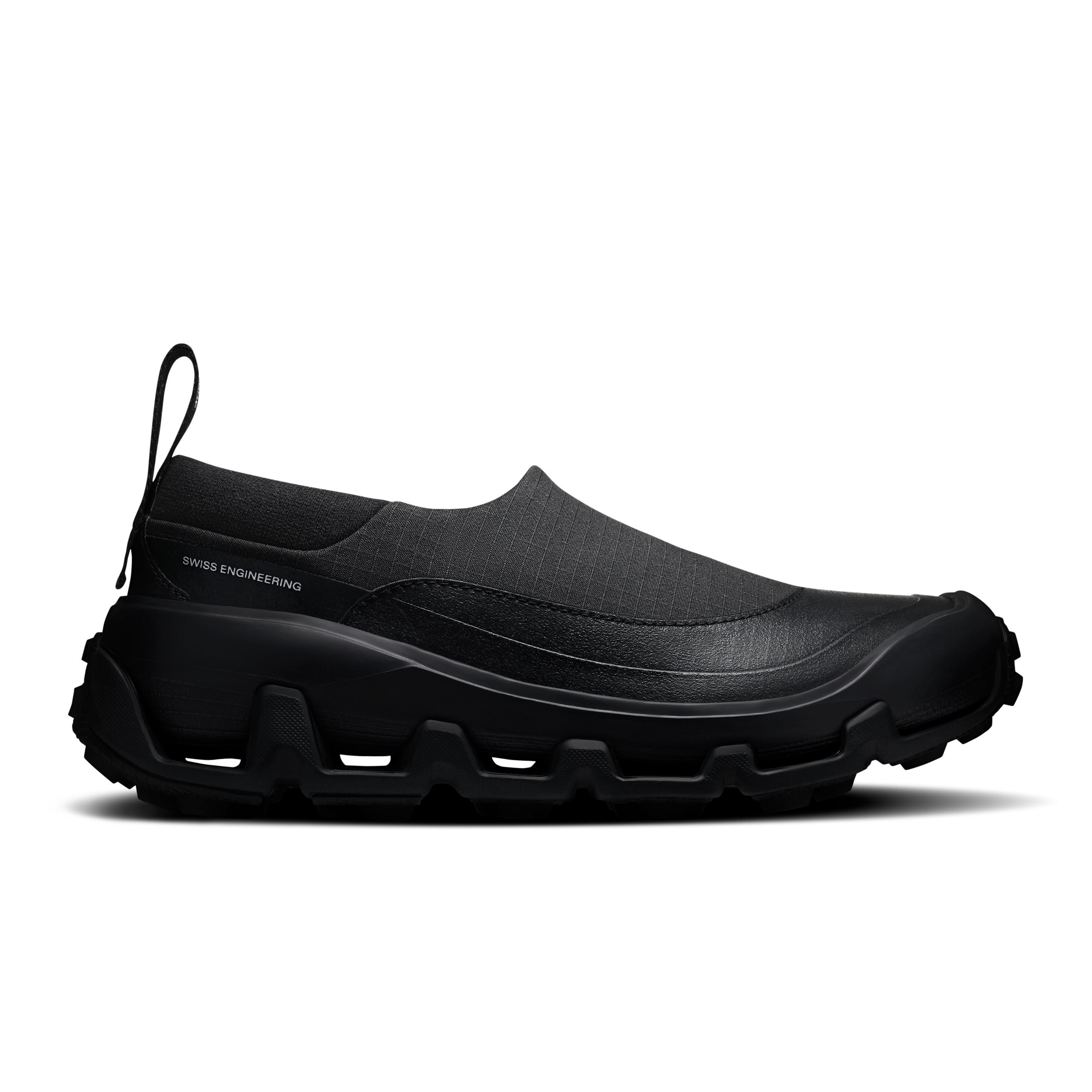 Cloud Low Waterproof SHG Black | Black