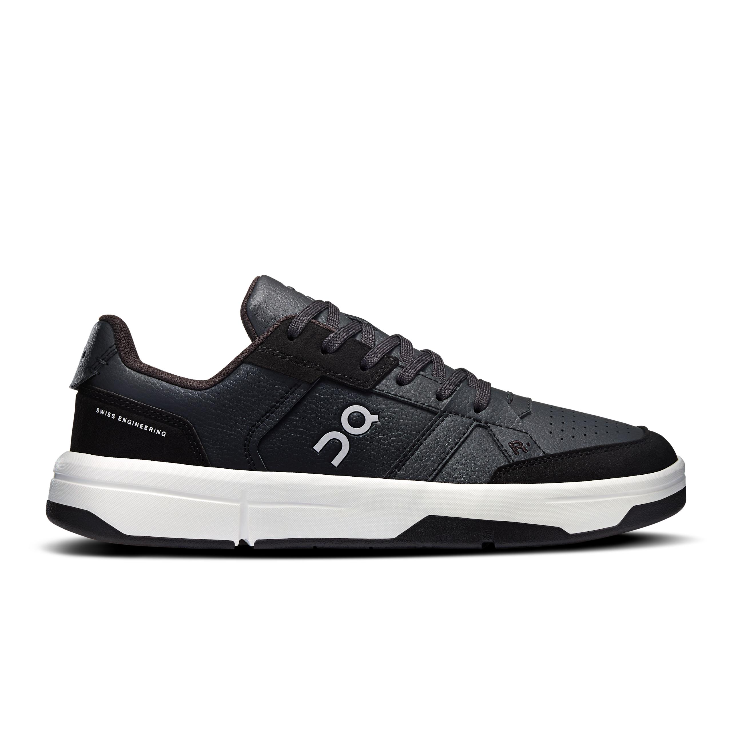 THE ROGER Clubhouse Black | White