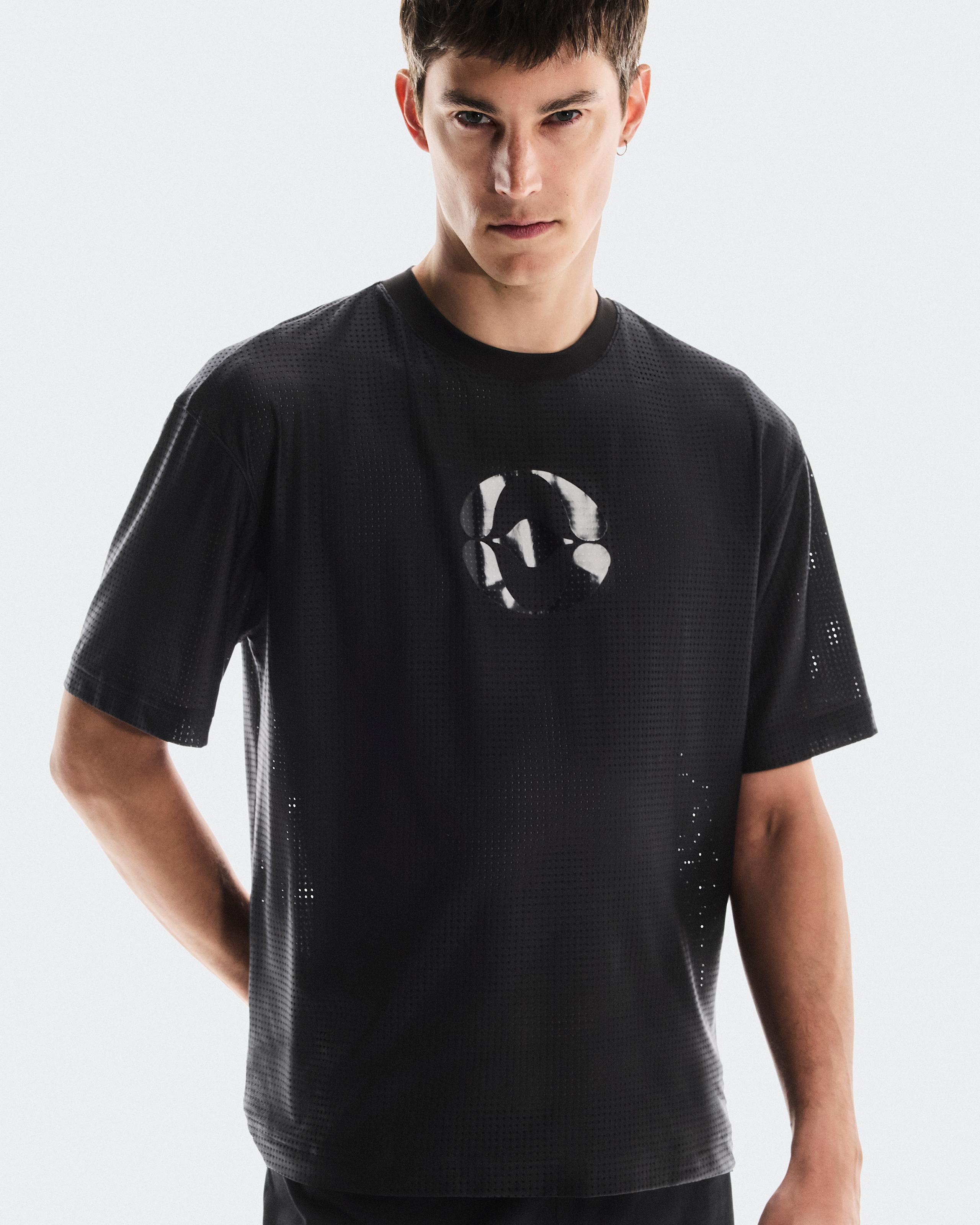 Футболка On Cut-Out T FKA, Black — фото 3
