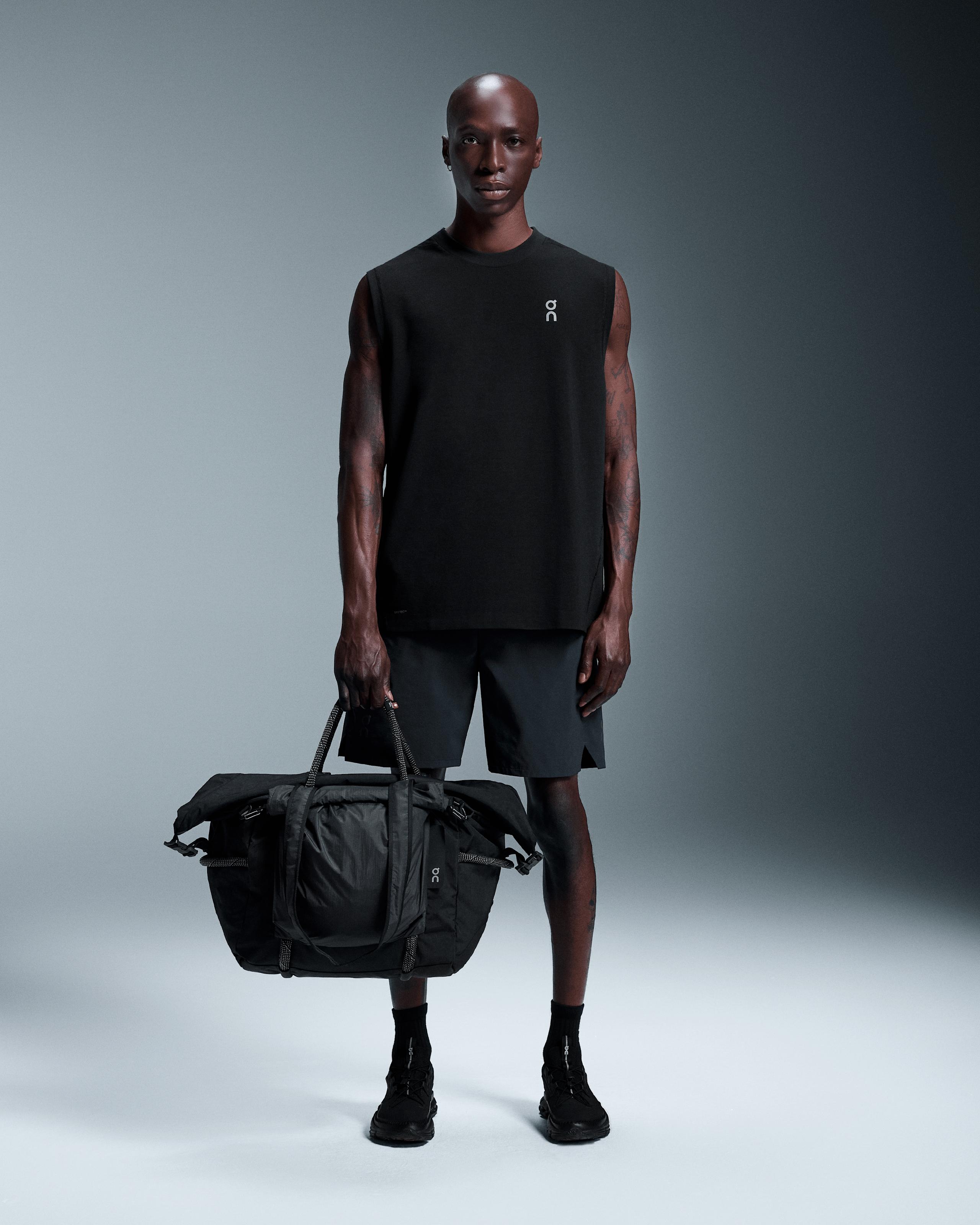Спортивная сумка On Track Pack 40L Elite, чёрная с графитовым — фото 3