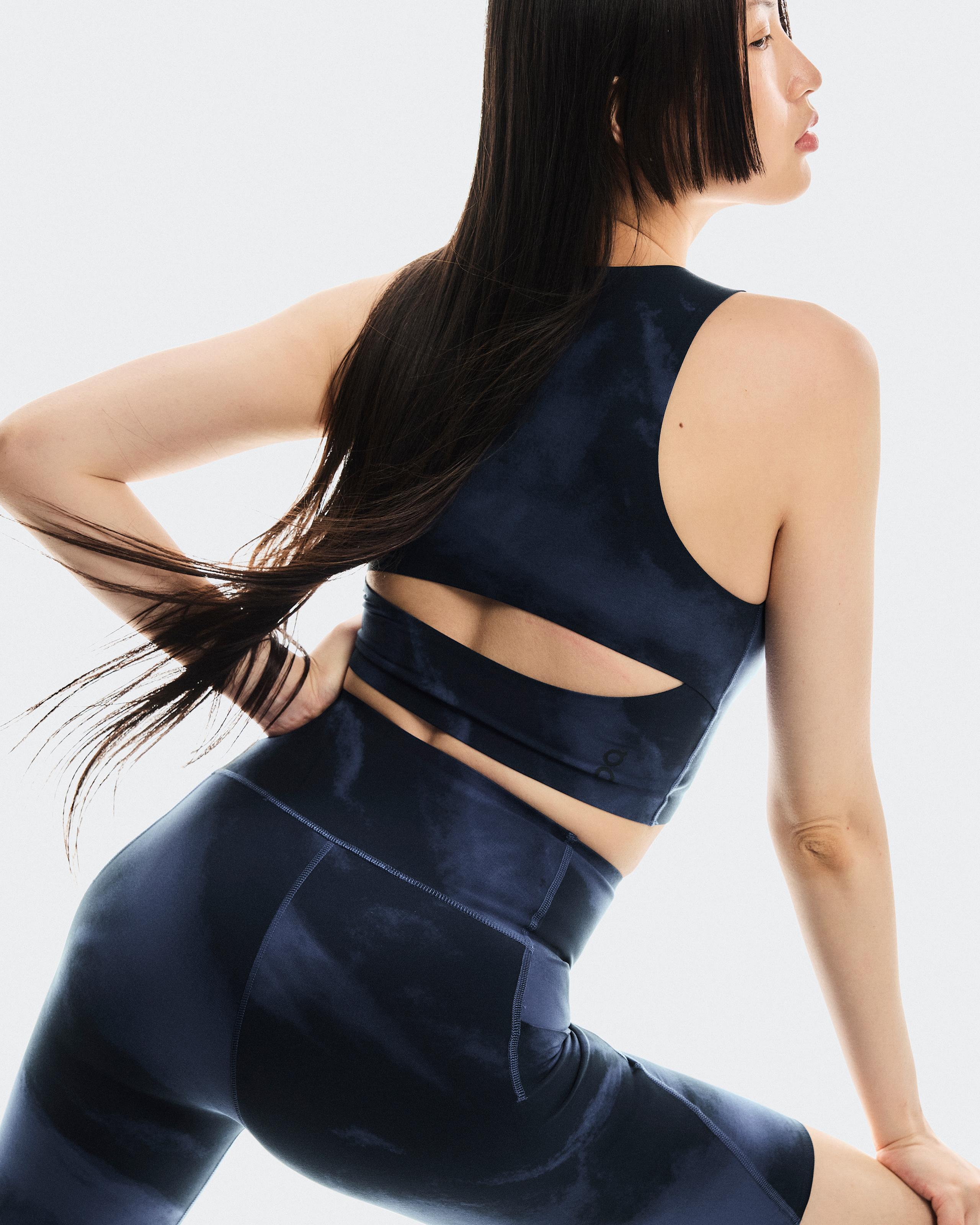 Женский топ On Studio Open Back Crop, Acai / Navy — фото 4