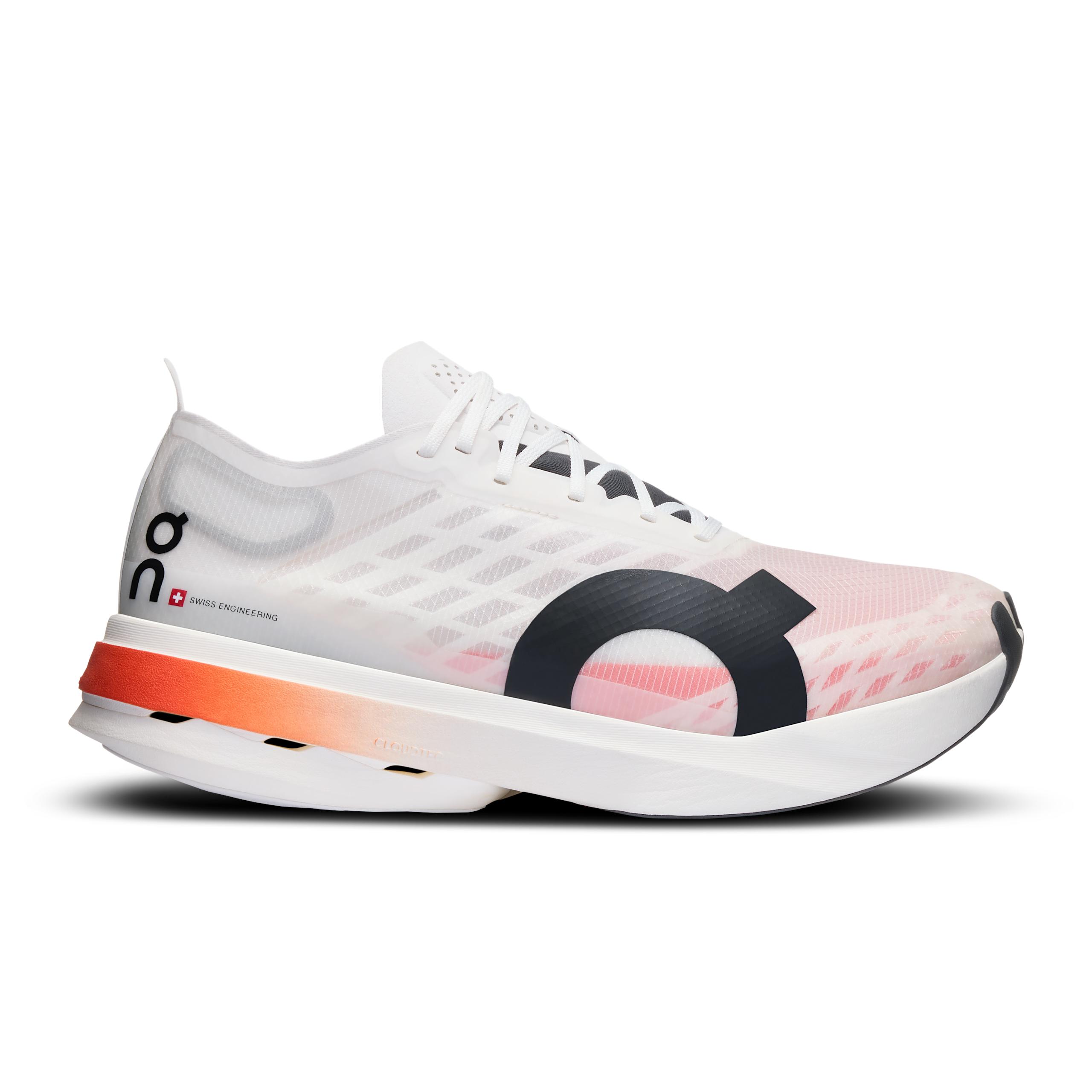 Cloudboom Strike White | Black