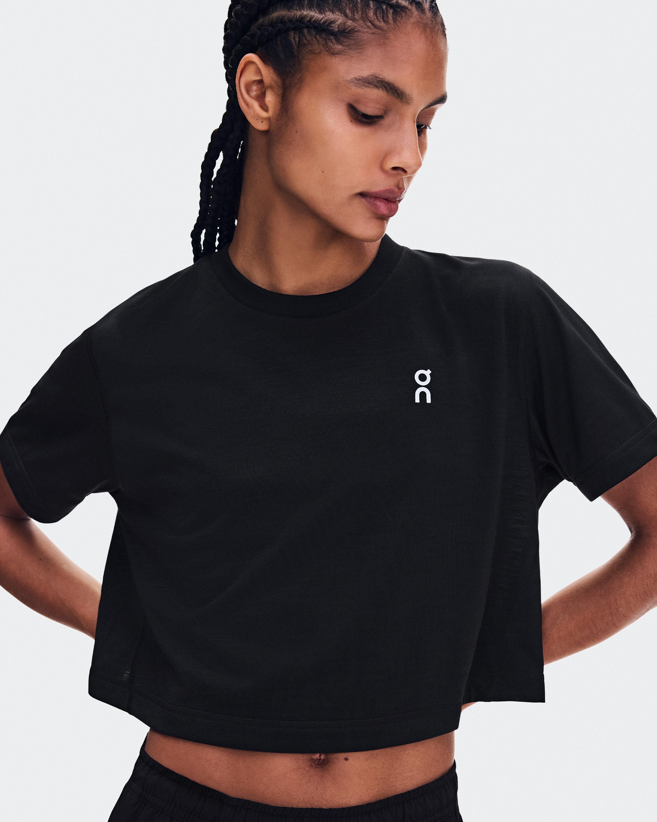 Женская укороченная футболка Train-T Crop, цвет чёрный (Black) — фото 2