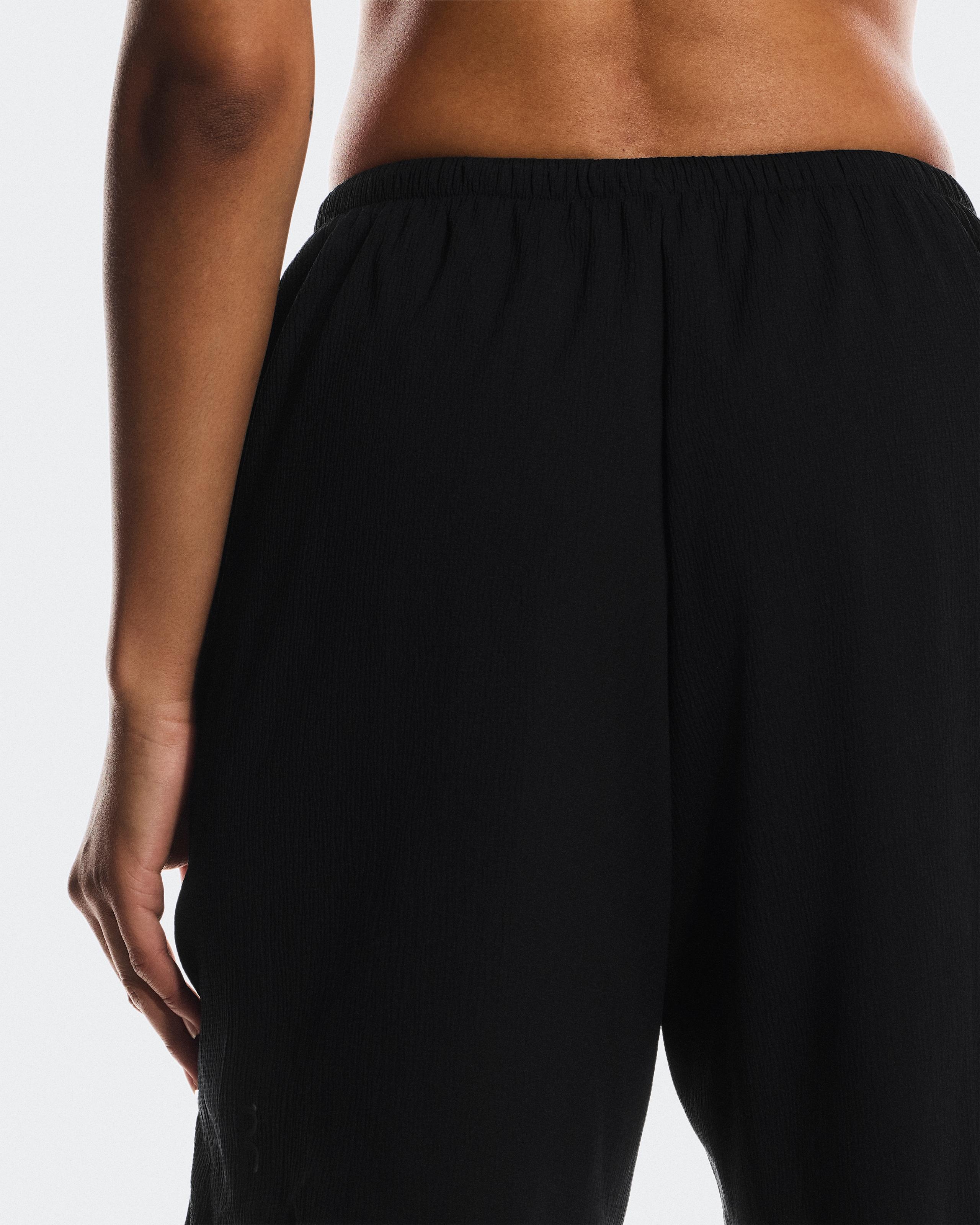 Женские шорты On Track Shorts, Black — фото 6