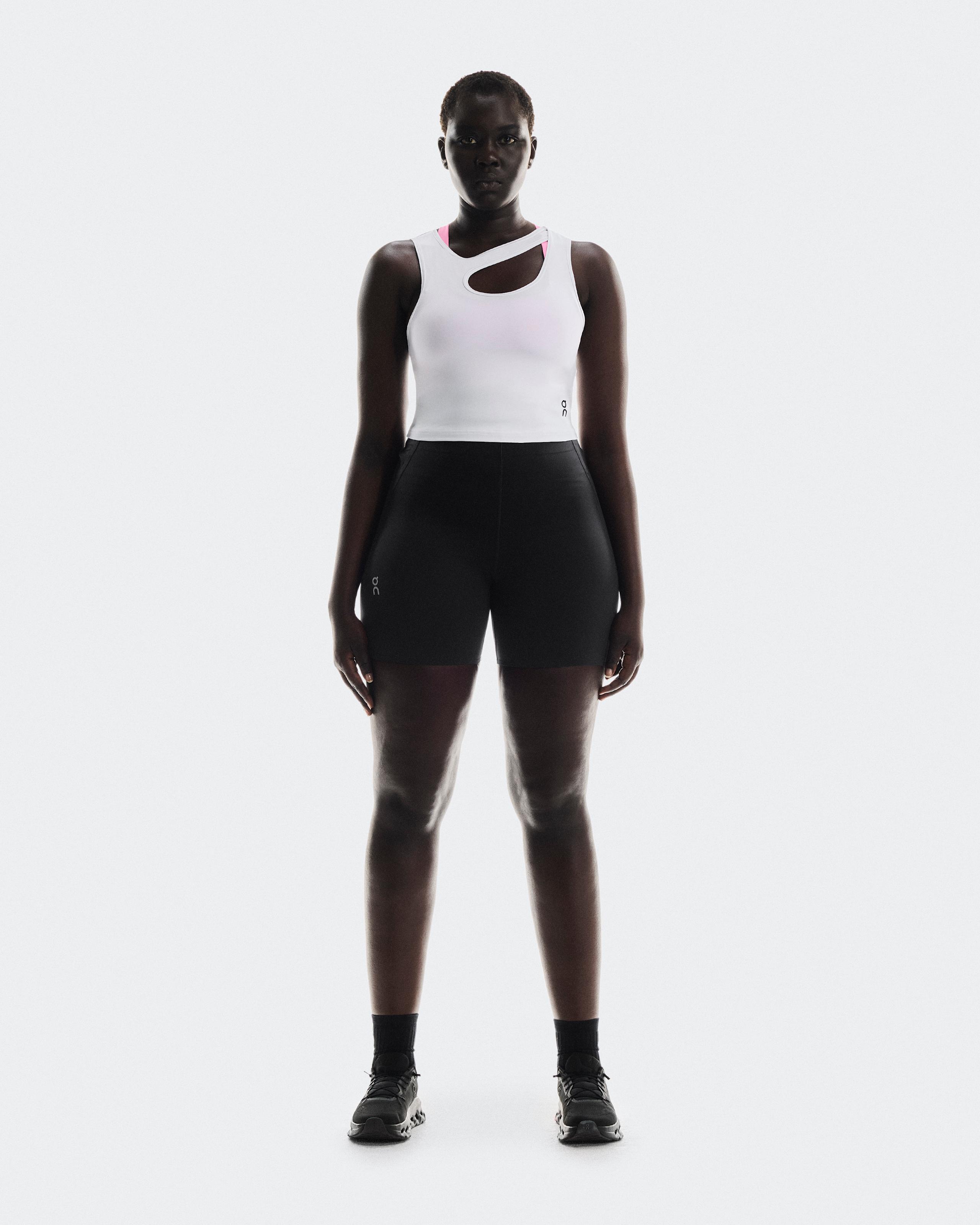 Женский кроп-топ On Studio Cut-Out Crop, White — фото 2