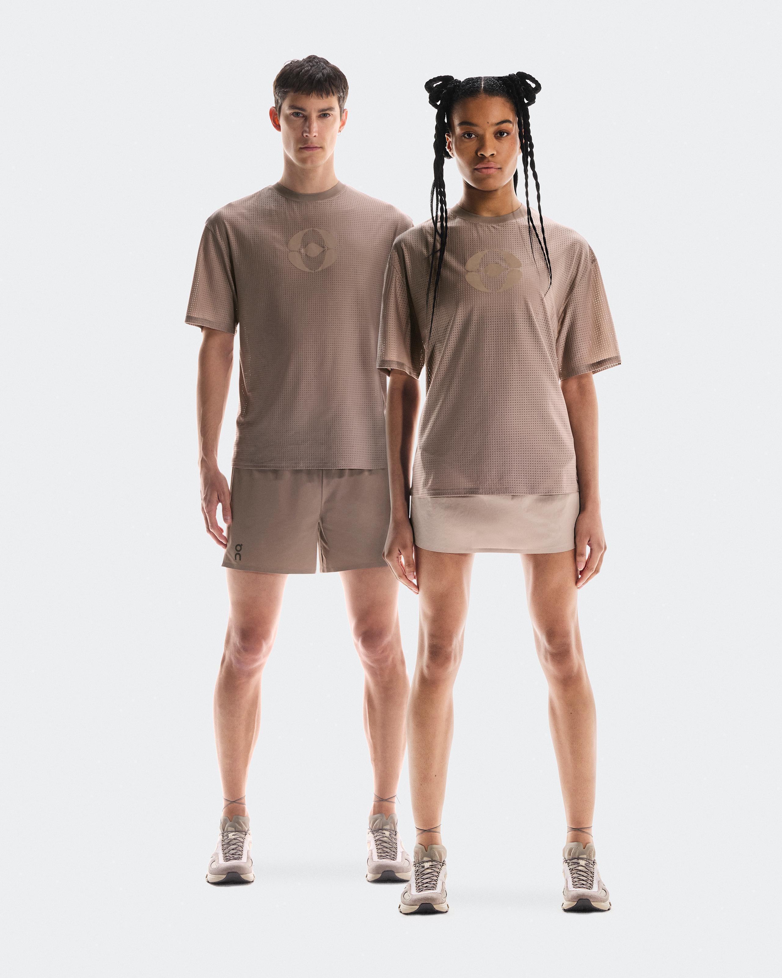 Cut-Out T FKA Cinder