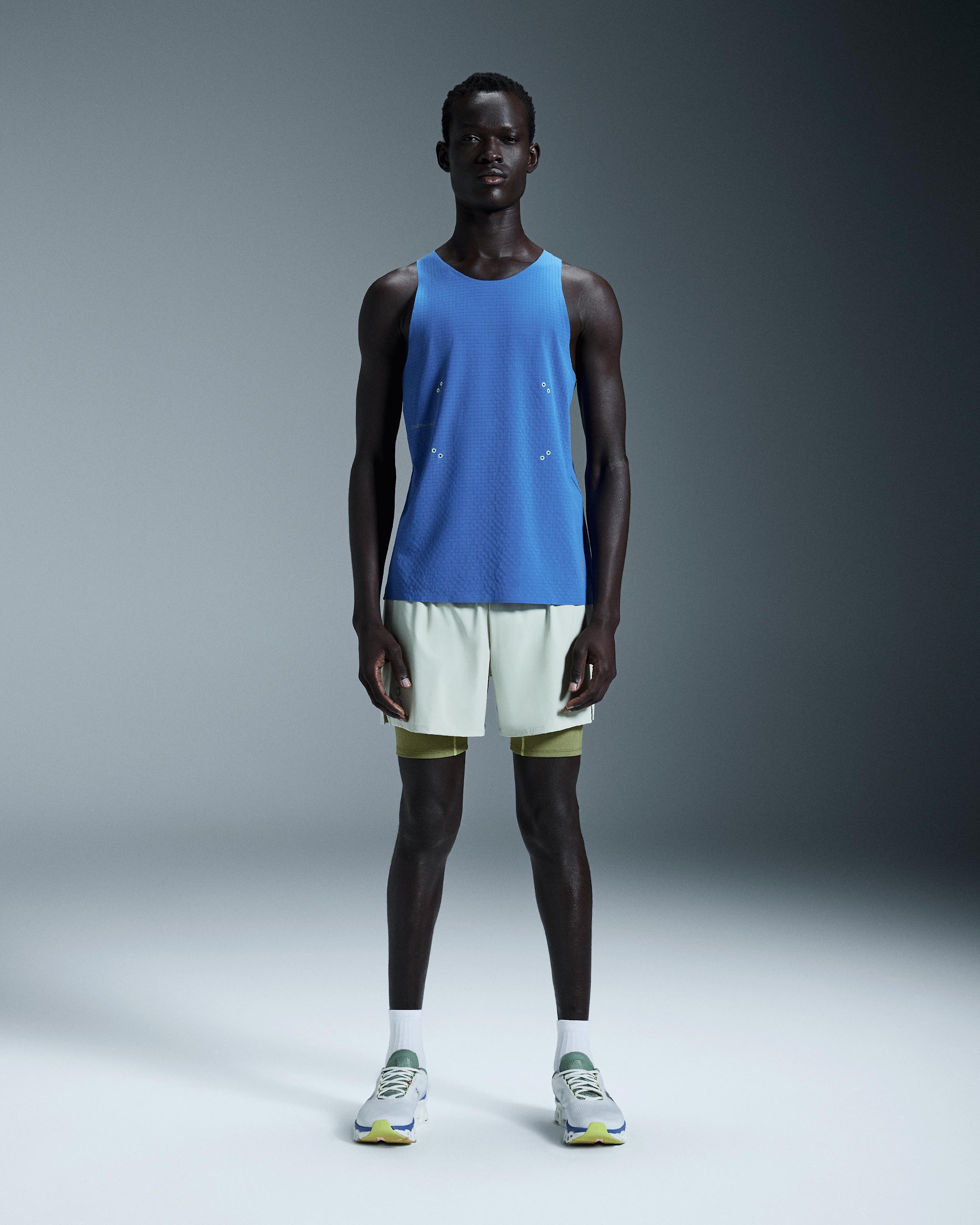 Pace Shorts DISTANCE Chalk