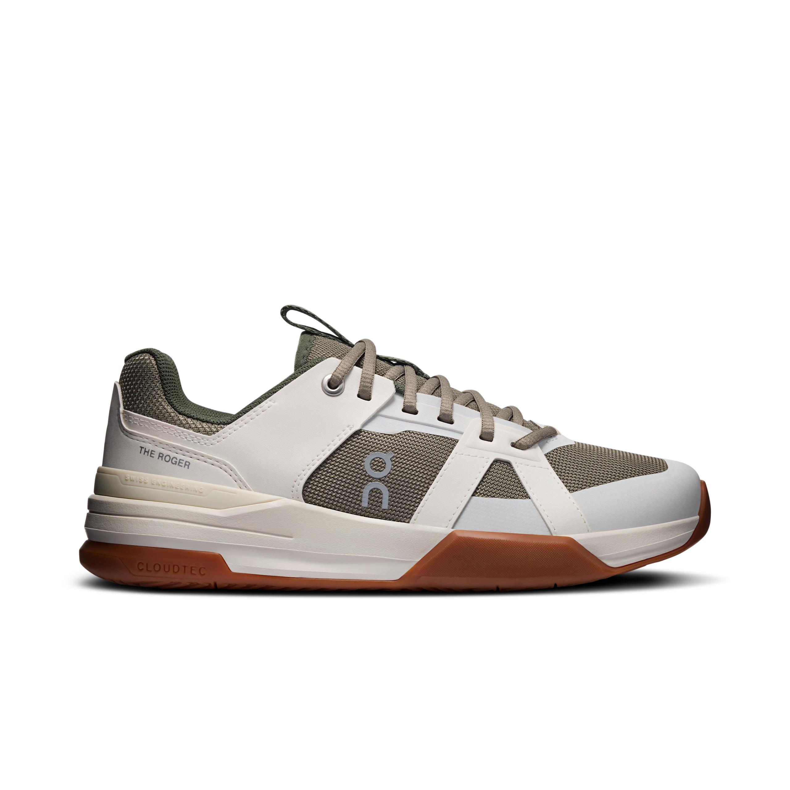 THE ROGER Clubhouse Pro Youth Ivory | Olive