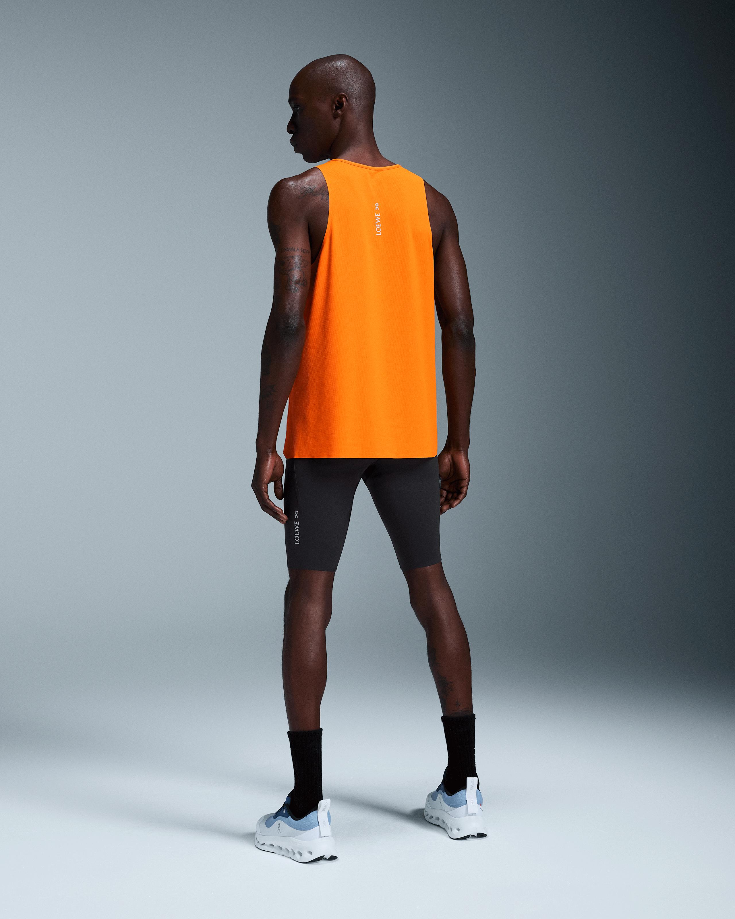 Шорты мужские On Active Shorts LOEWE, цвет чёрный (Black) — фото 2