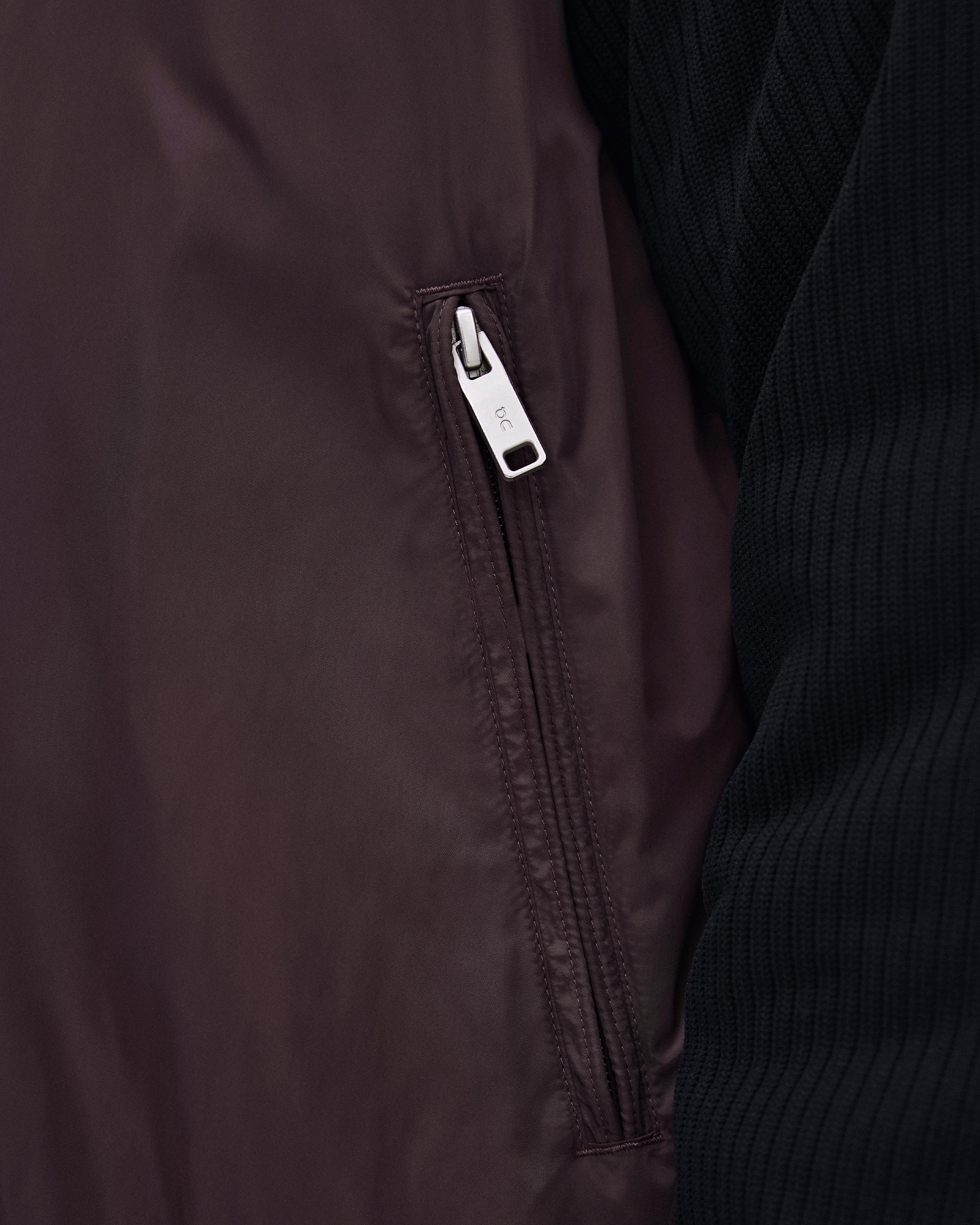 Мужская куртка-бомбер On Courtside Bomber, Mulberry / Black — фото 6