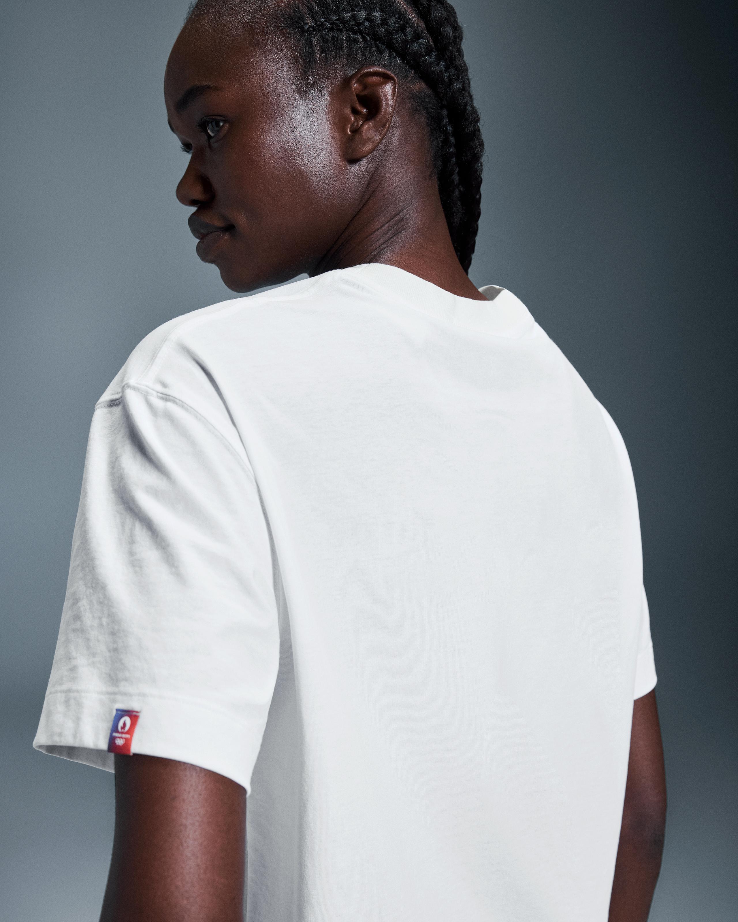 Женская футболка On Swiss Olympic Club-T, Undyed-White — фото 4