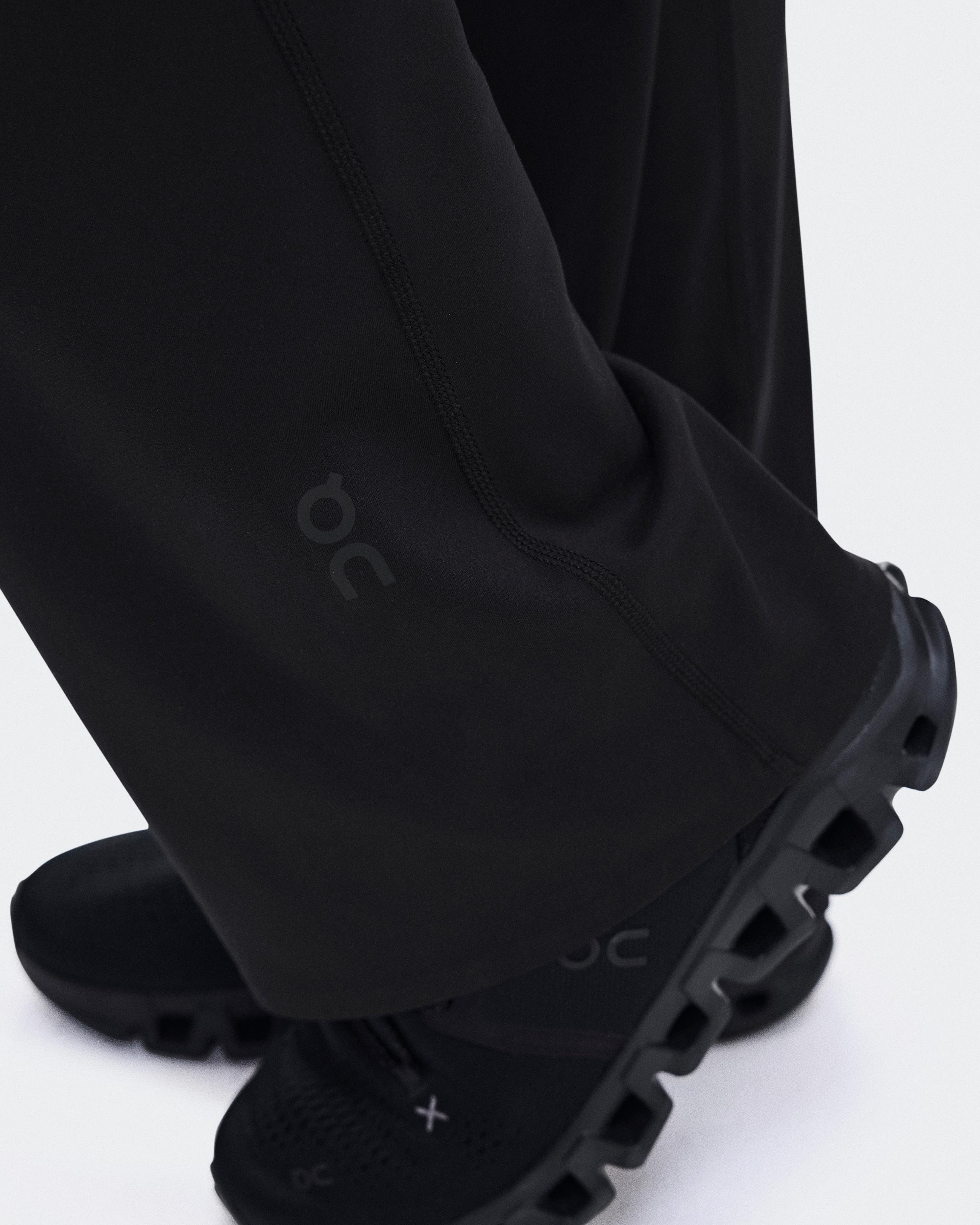Женские расклешённые брюки Studio Flared Pants 32" (чёрный) — фото 4