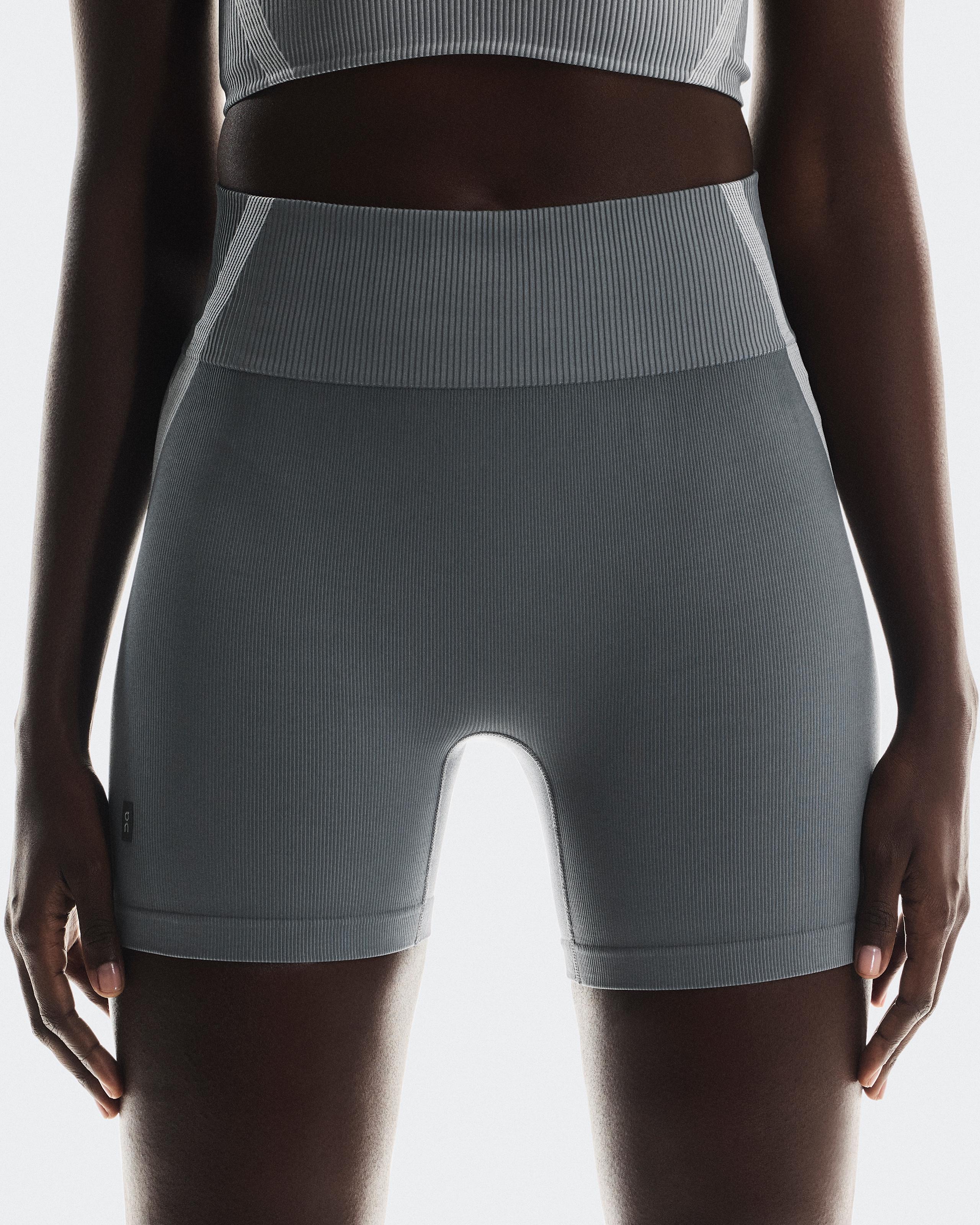 Женские шорты On Studio Knit Shorts, Rock / Glacier — фото 5