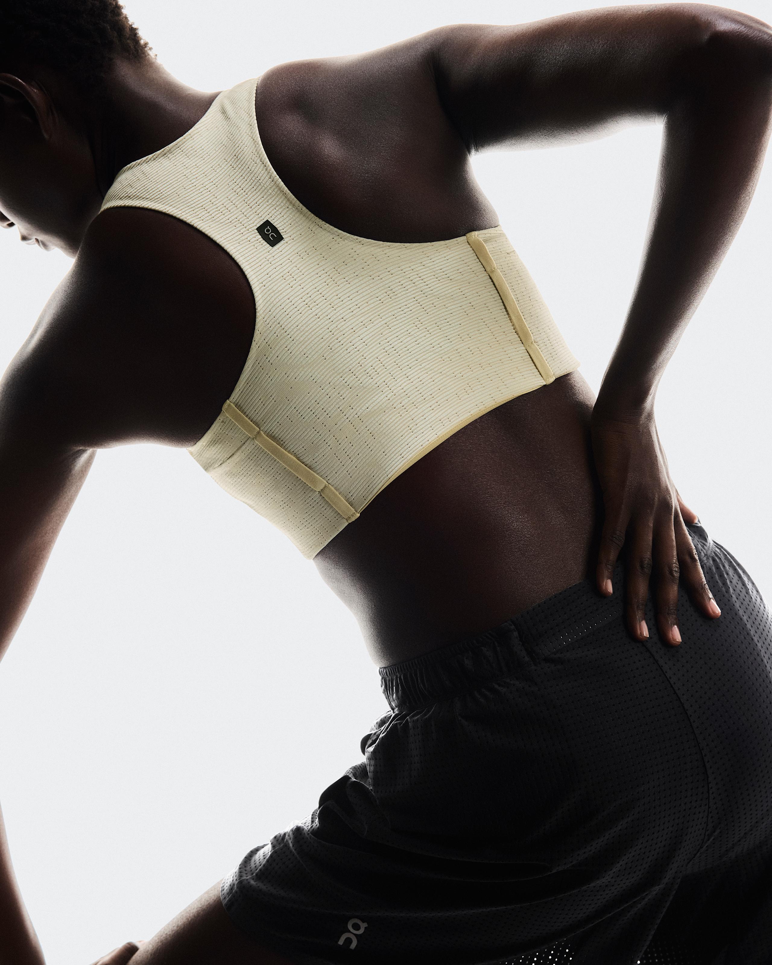Женский топ-бра On Pace Pocket Bra, Taupe — фото 7