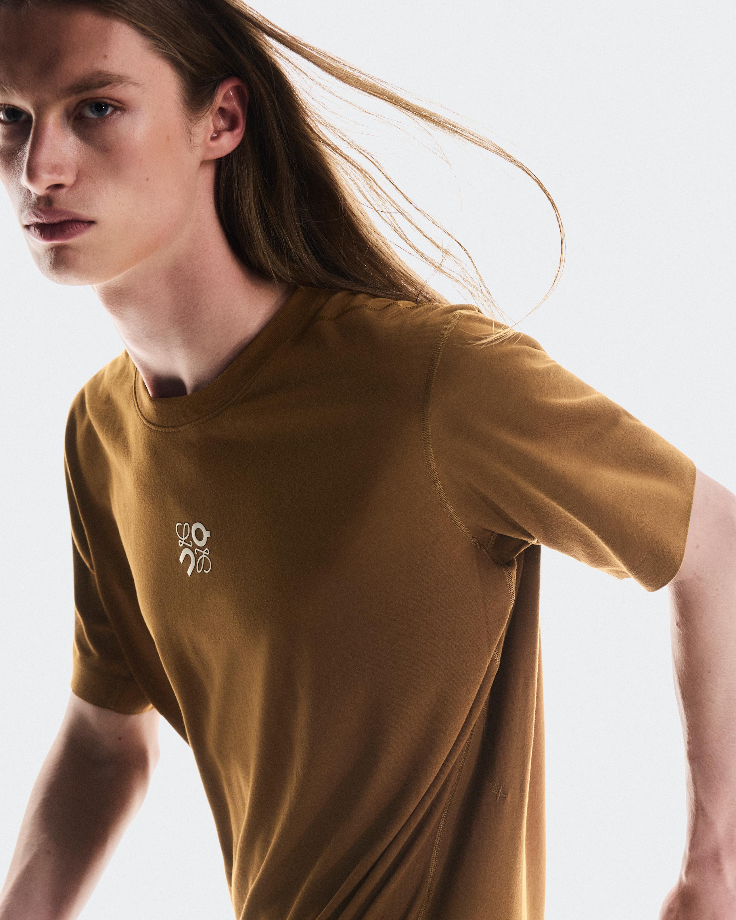 Футболка On Active T-Shirt LOEWE, Toffee — фото 7