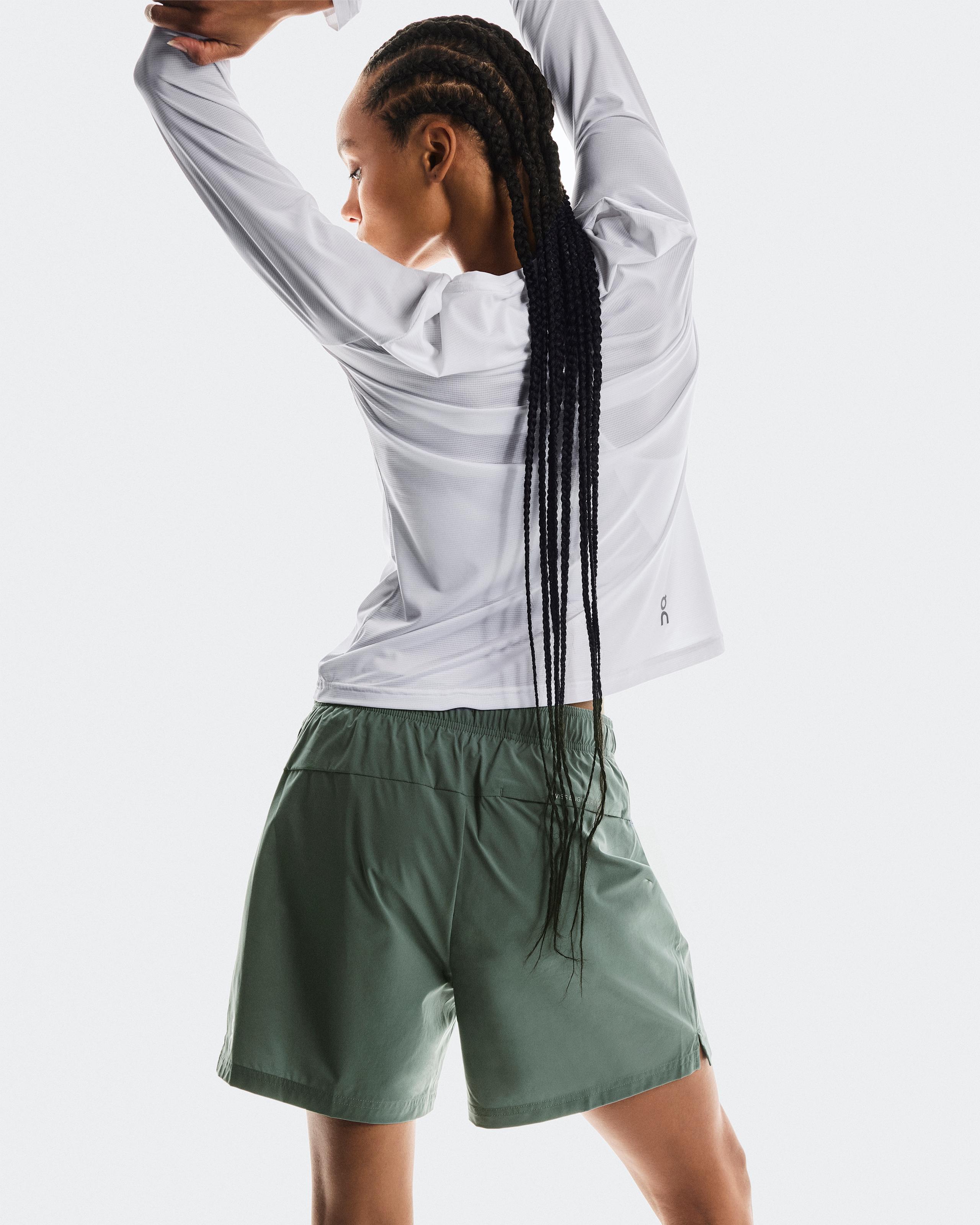 Женские шорты 5" Core Shorts, оливковый — фото 6