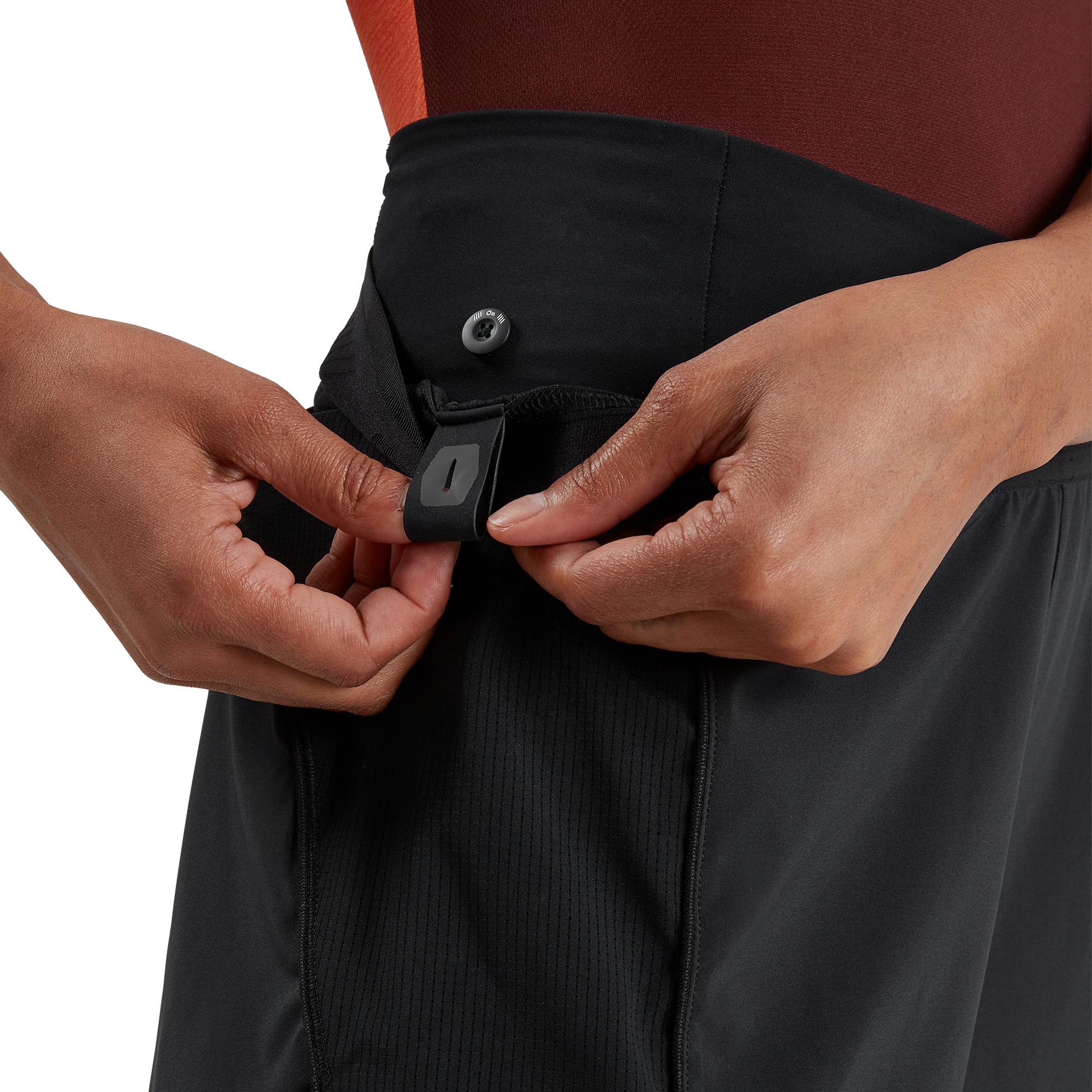 Шорты женские On Active Shorts, цвет чёрный (Black) — фото 6