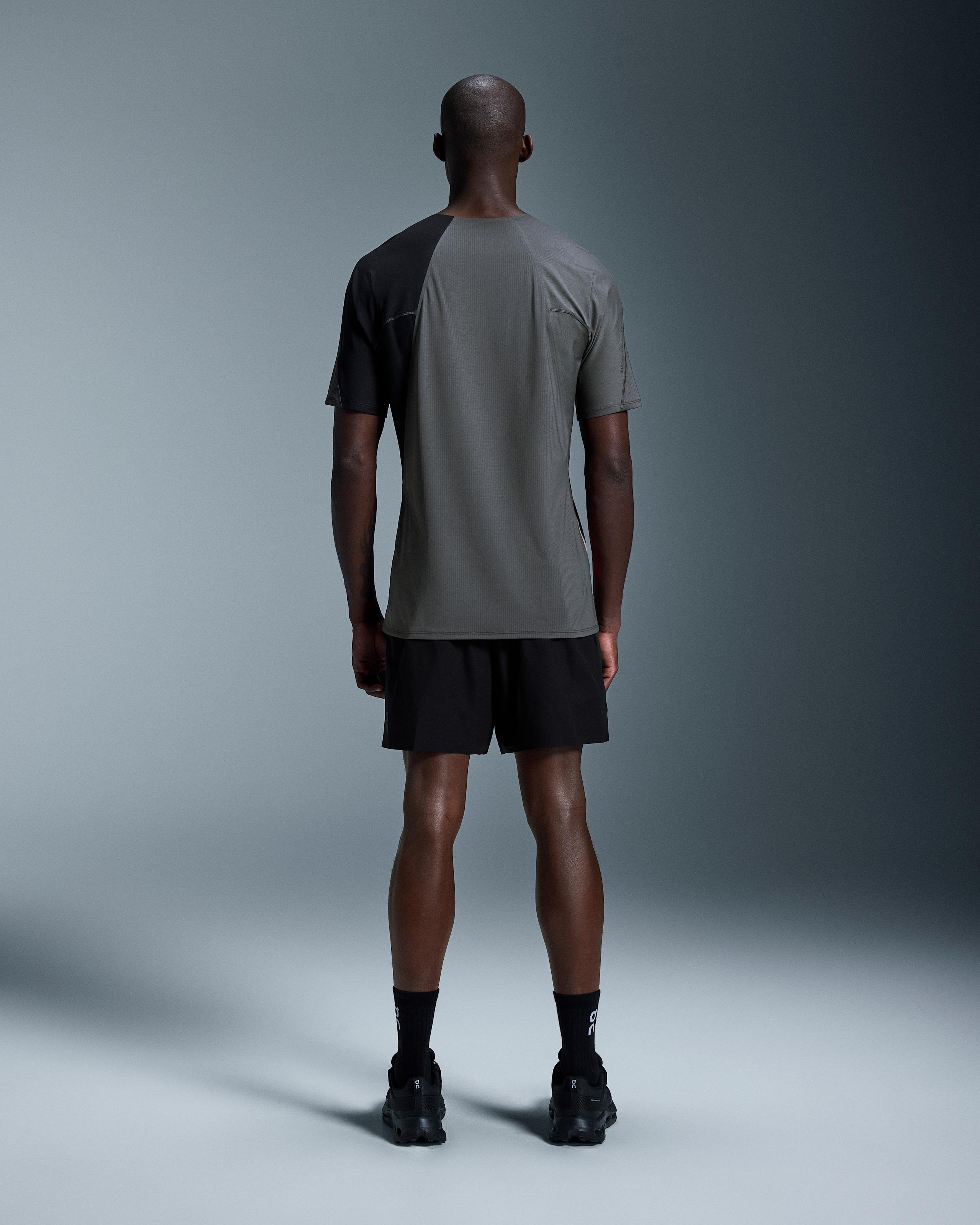 Мужские шорты On Ultra Shorts, Black/Black — фото 2