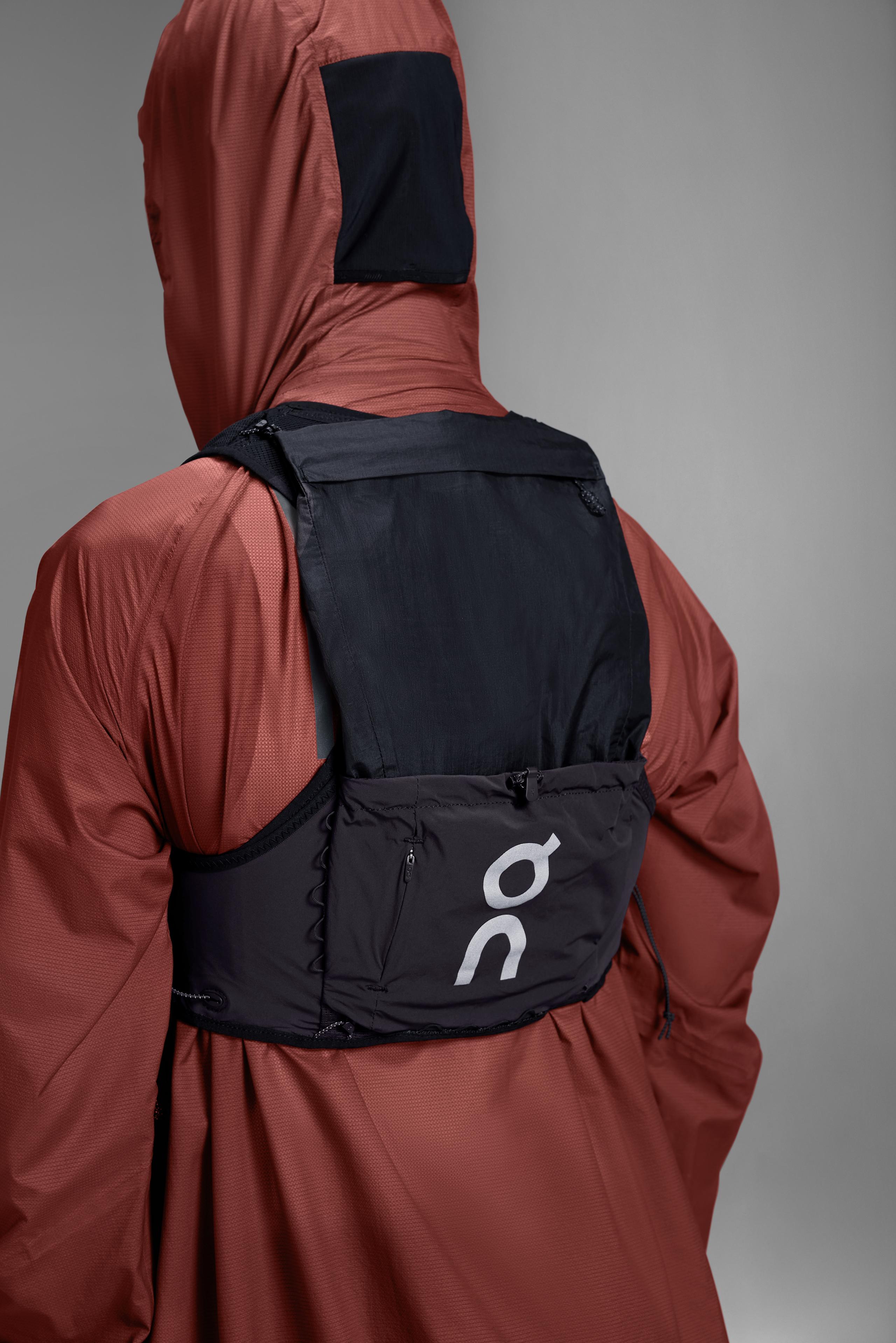 Жилет Ultra Vest 10L, чёрный — фото 4