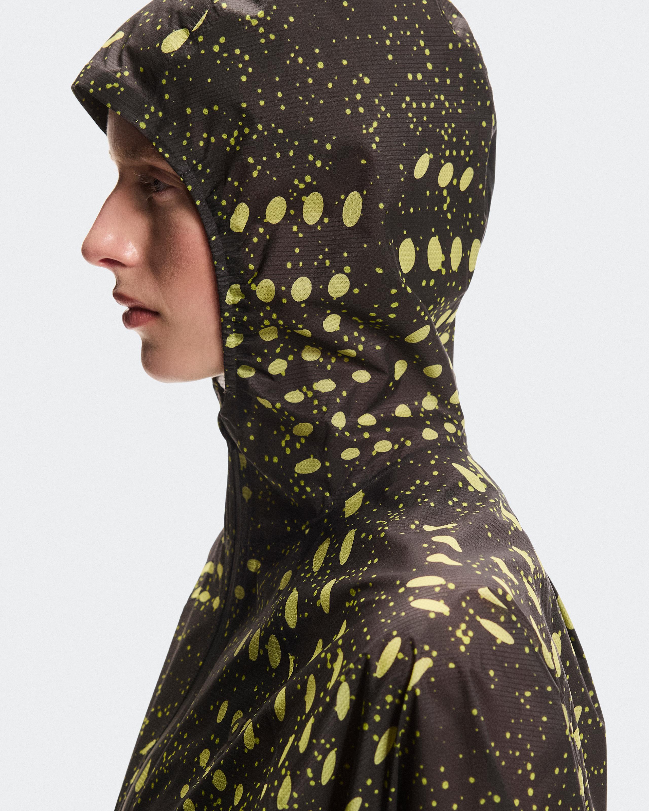 Женская куртка On Ultra Jacket, Iron / Lime — фото 5