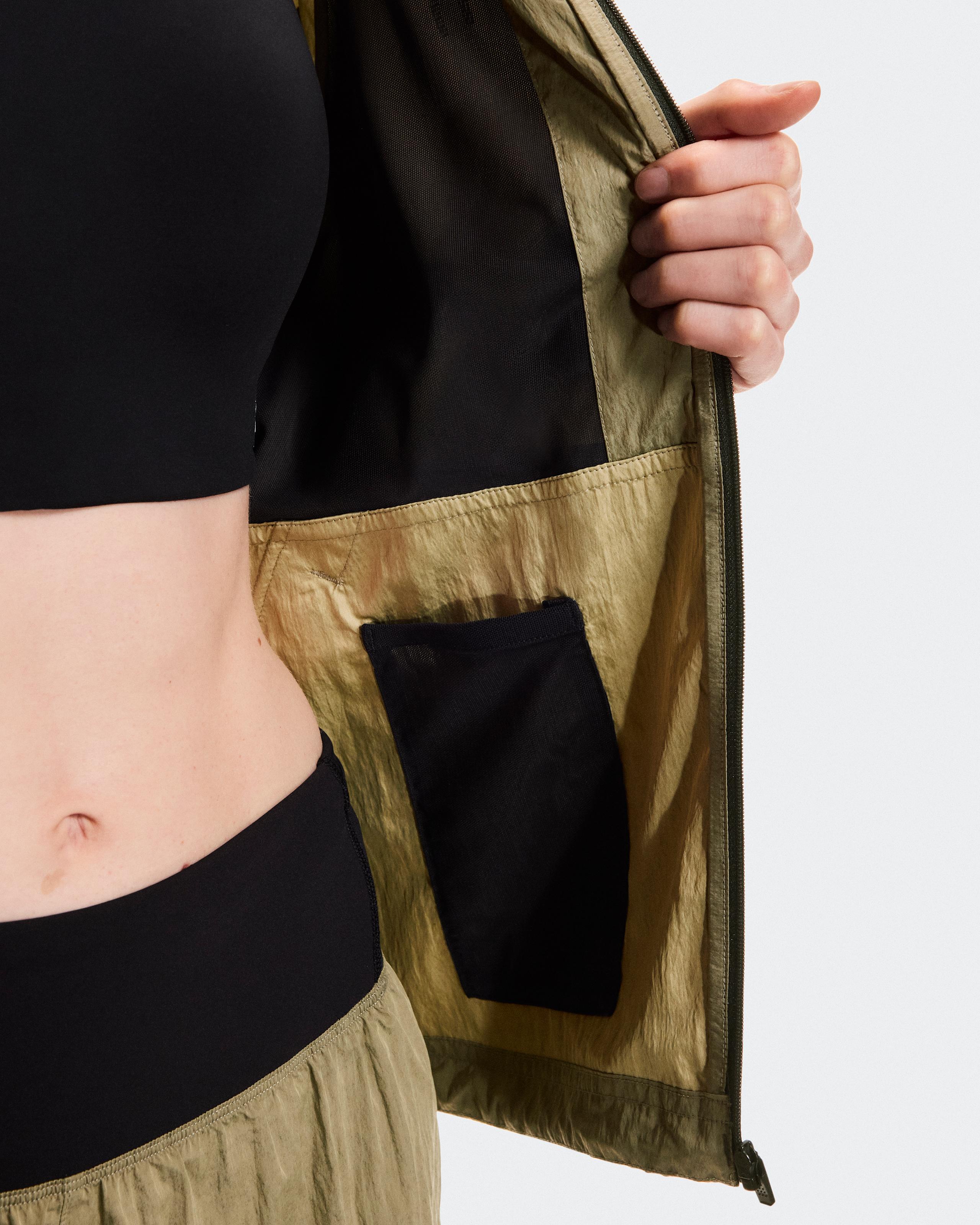 Женская куртка On Performance Volt Jacket, Safari — фото 10