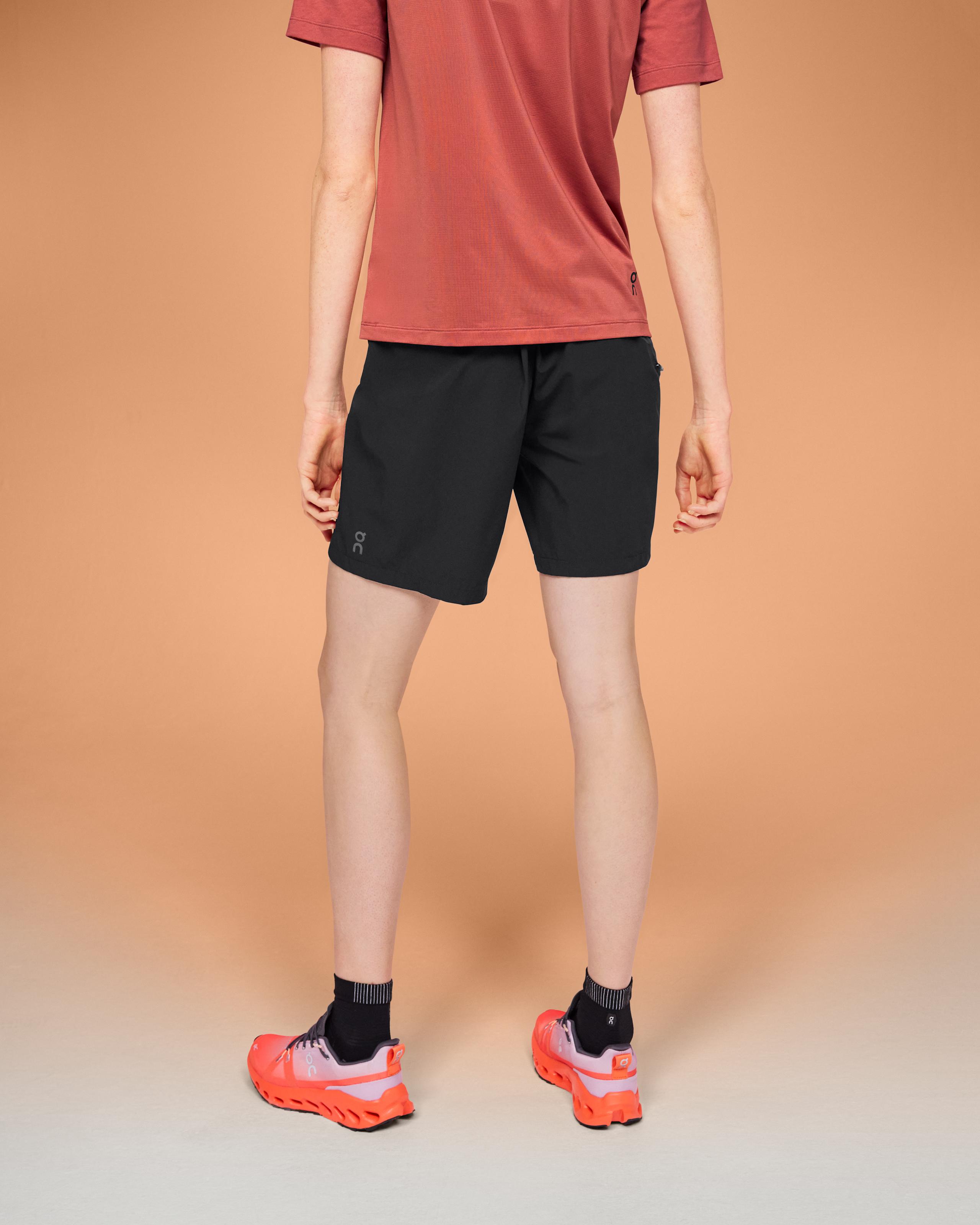 Женские шорты On Trek Short, Black — фото 3