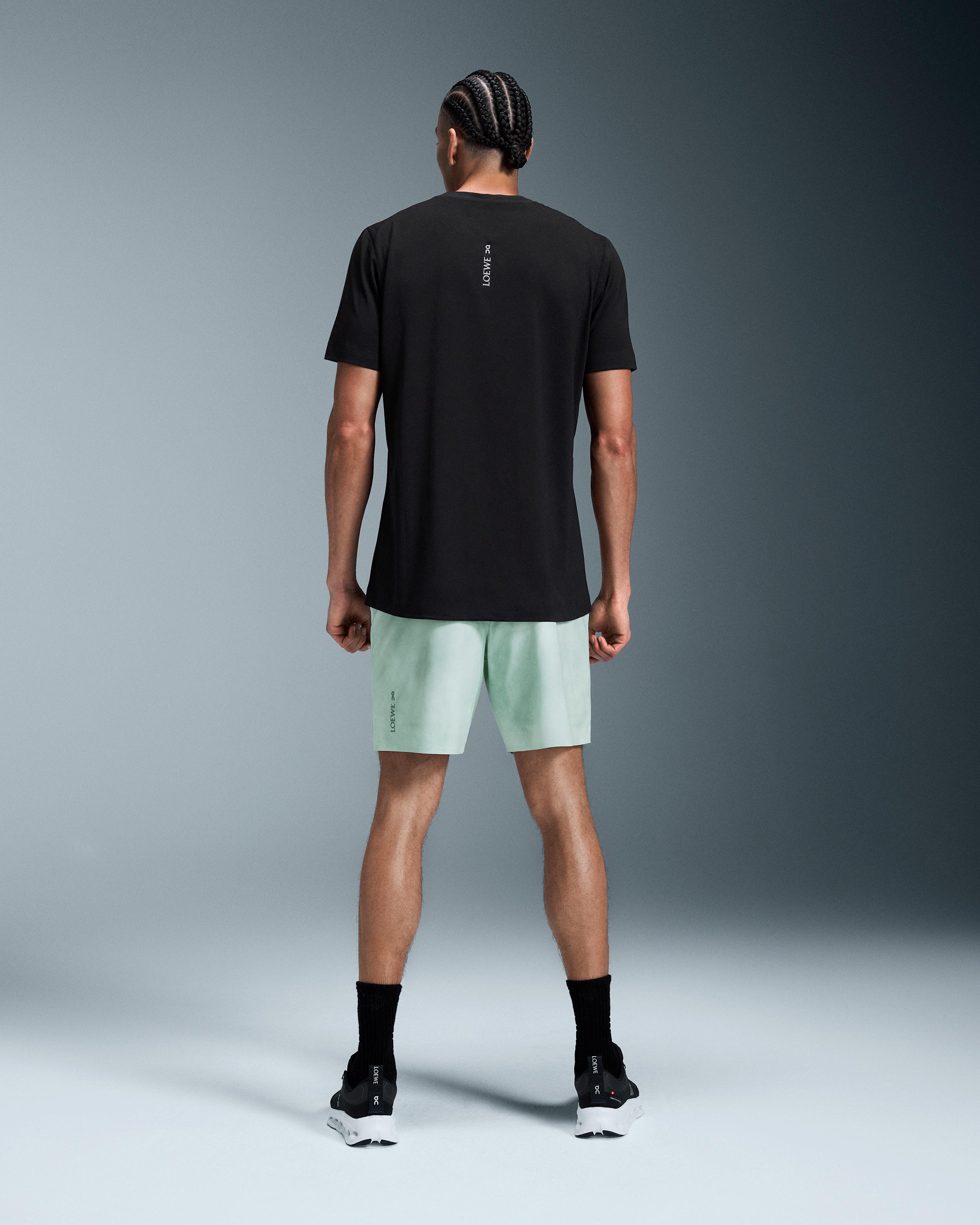 Футболка мужская On Active T-Shirt LOEWE, цвет чёрный (Black) — фото 2
