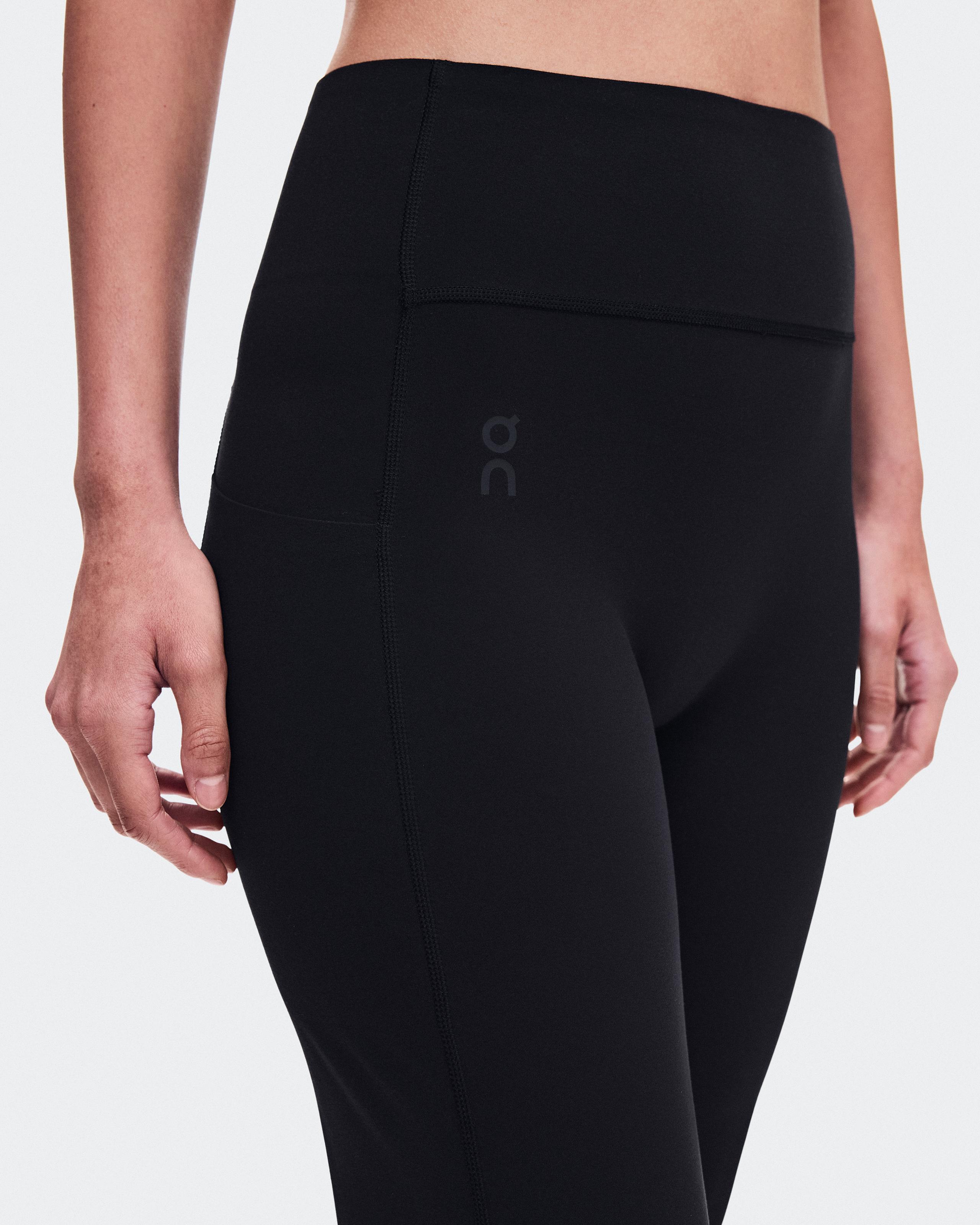 Женские расклешённые брюки Studio Flared Pants 32" (чёрный) — фото 5
