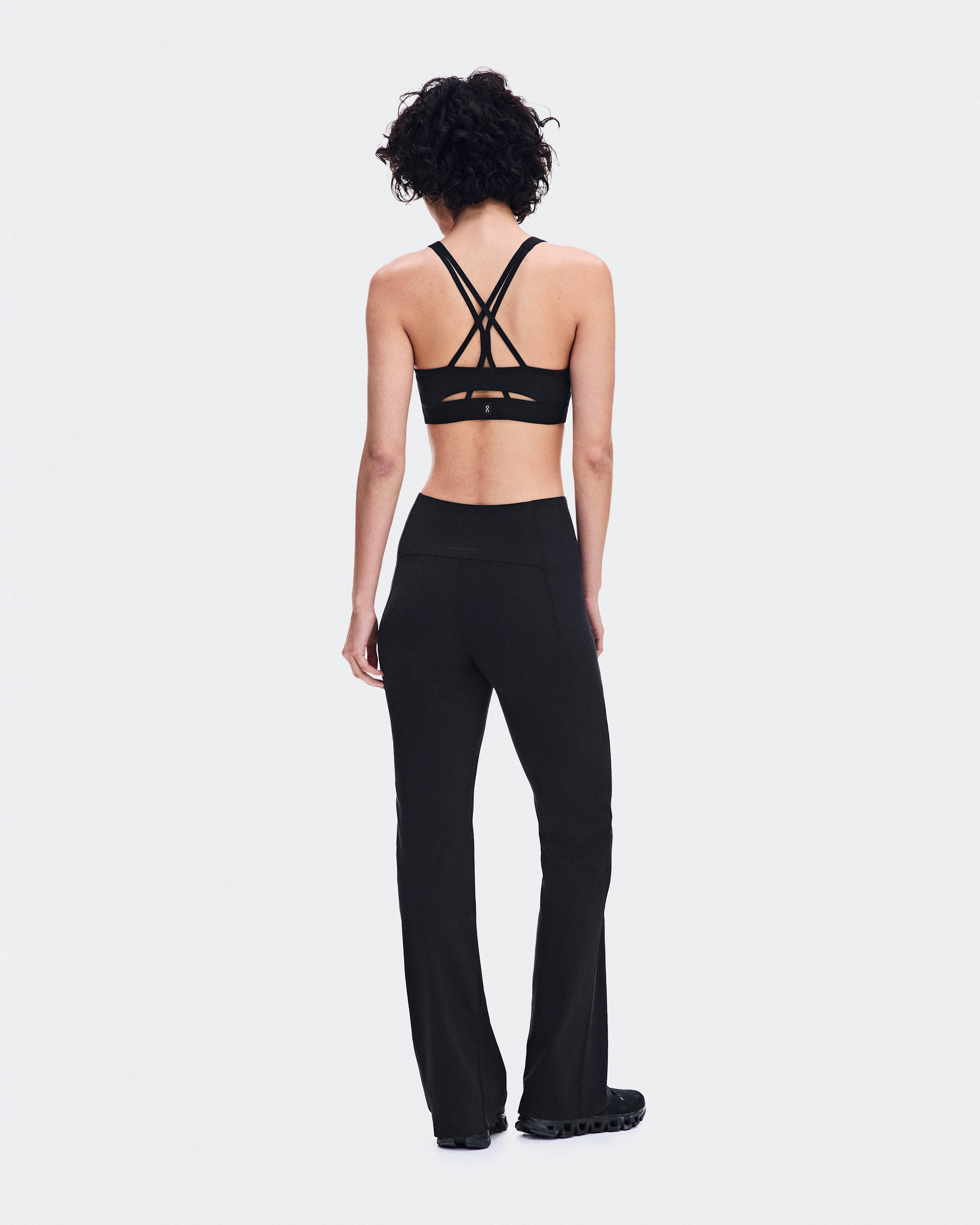 Женские расклешённые брюки Studio Flared Pants 32" (чёрный) — фото 3