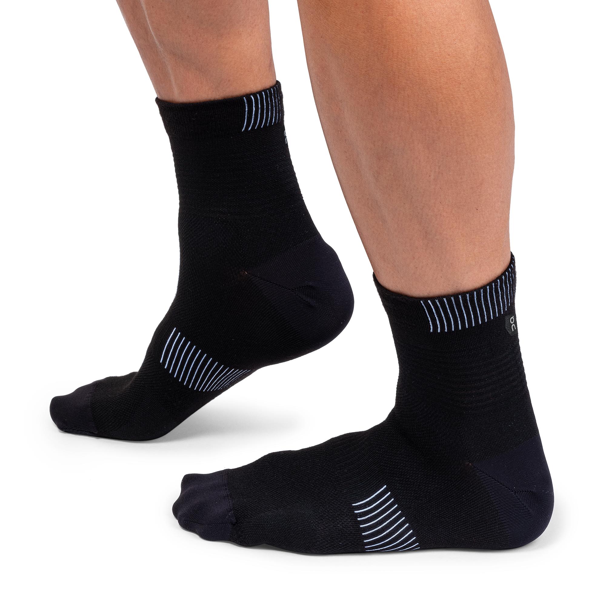 Ultralight Mid Sock Black | White