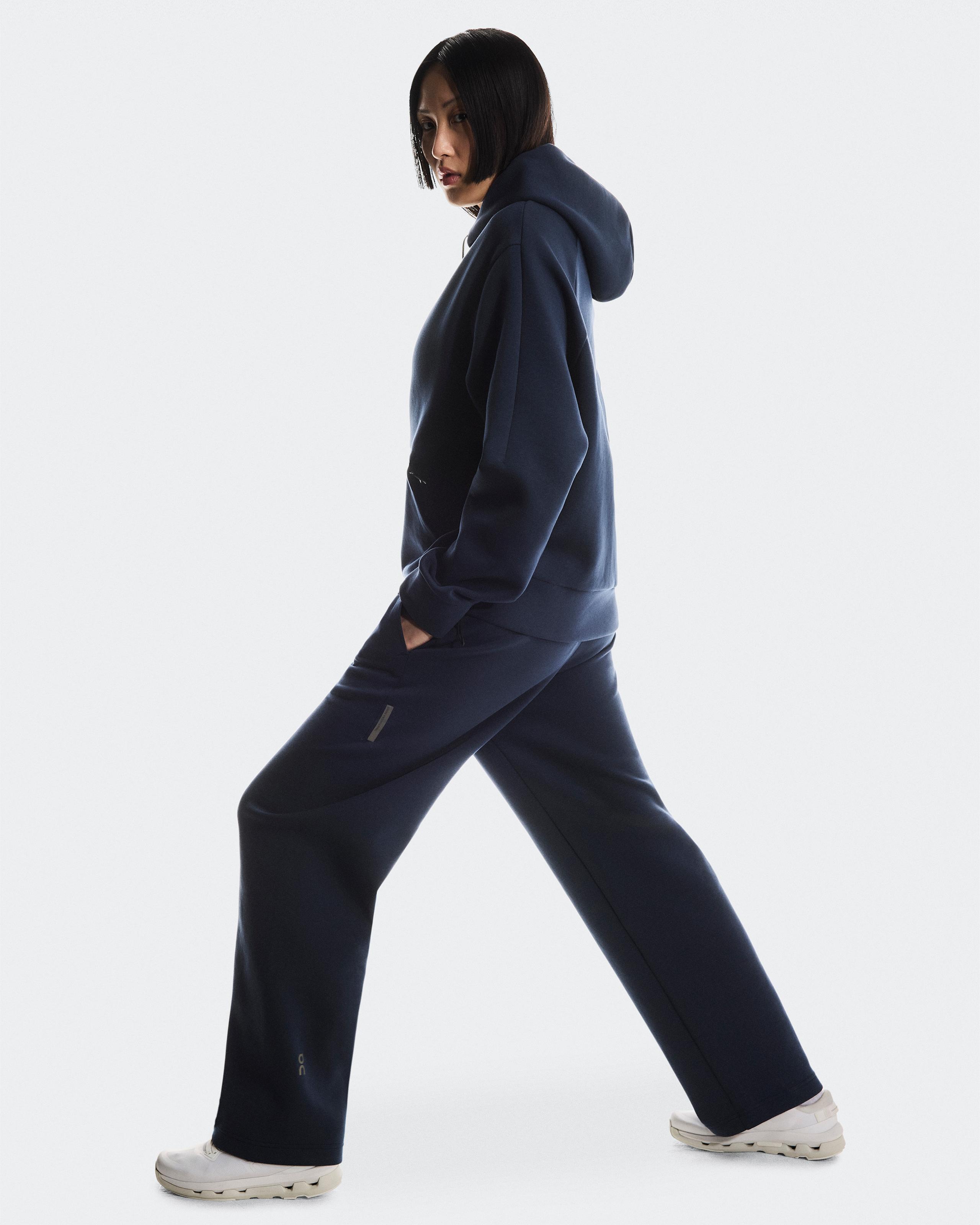 Женские брюки On Focus Tech Sweatpants, Navy — фото 3