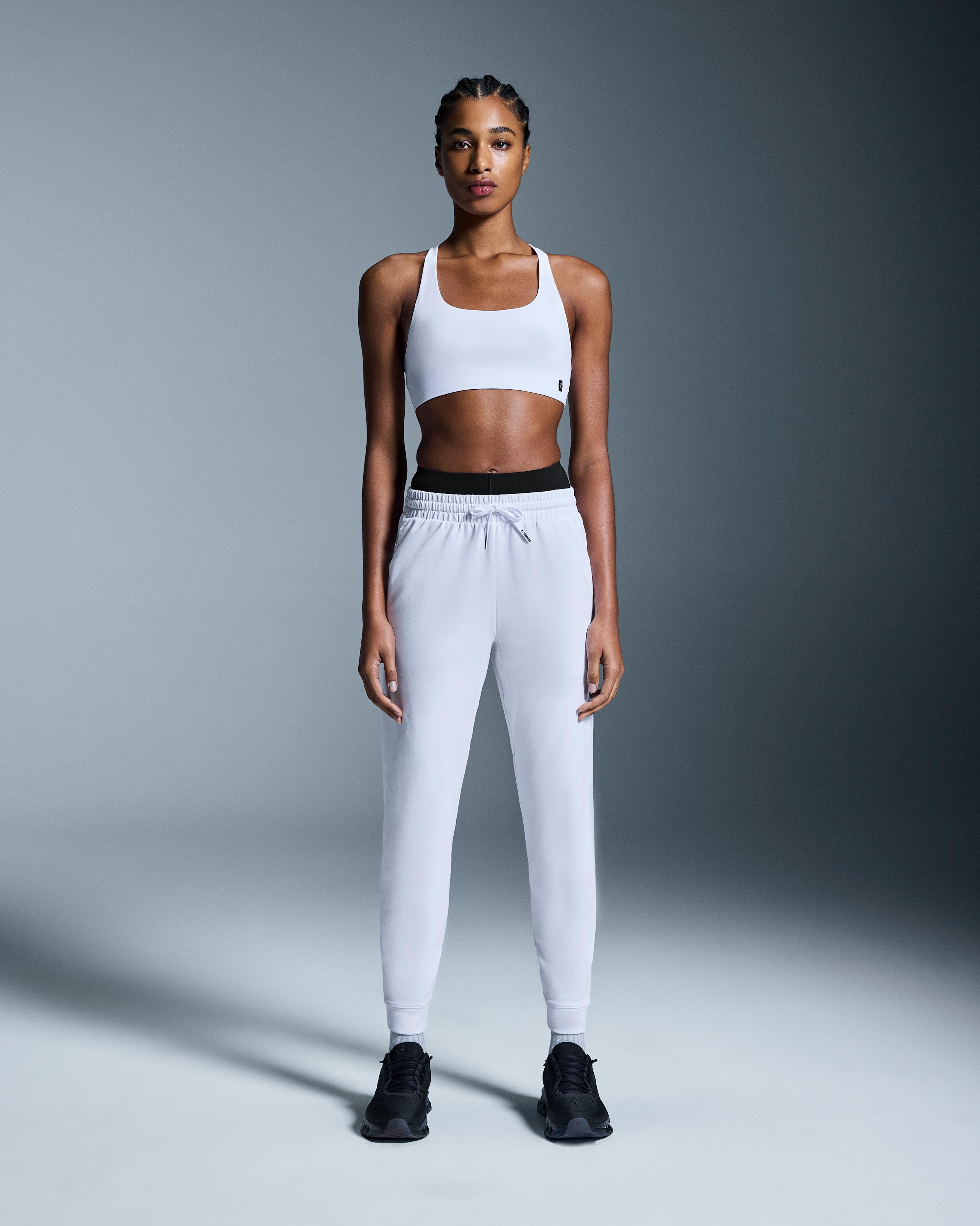 Studio Joggers White