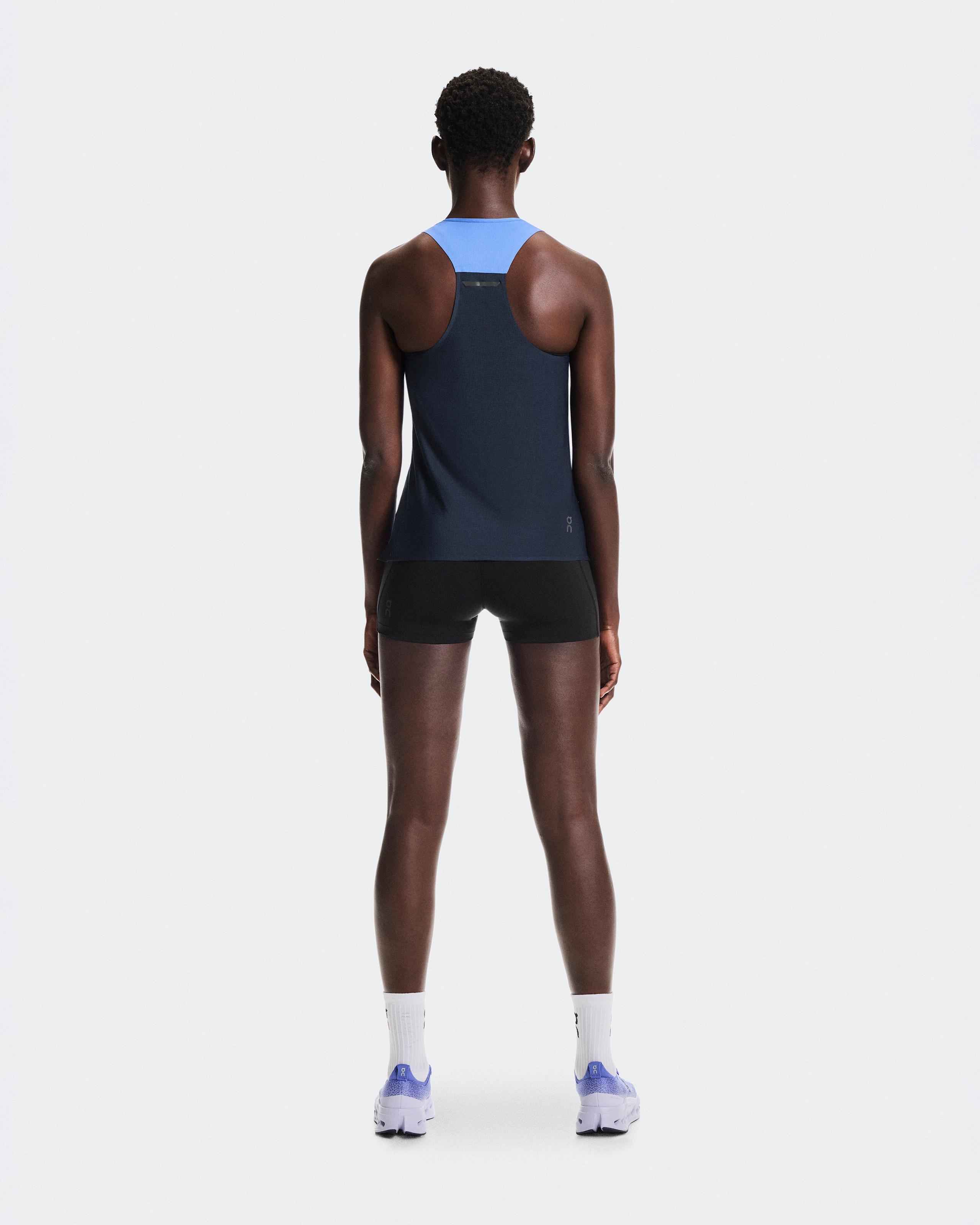 Женская майка On Performance Tank, Sailor / Navy — фото 2